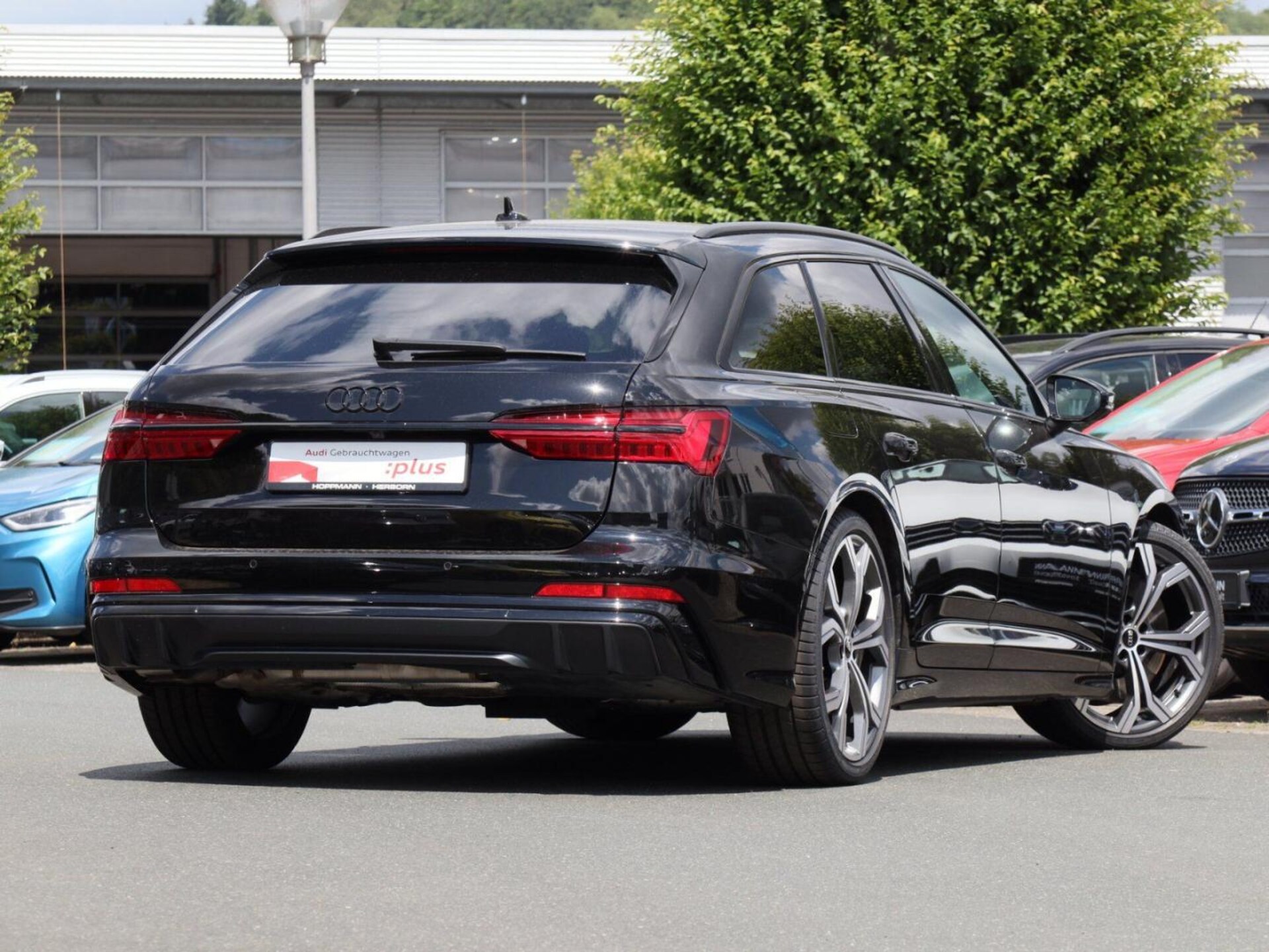 Audi S6 Avant