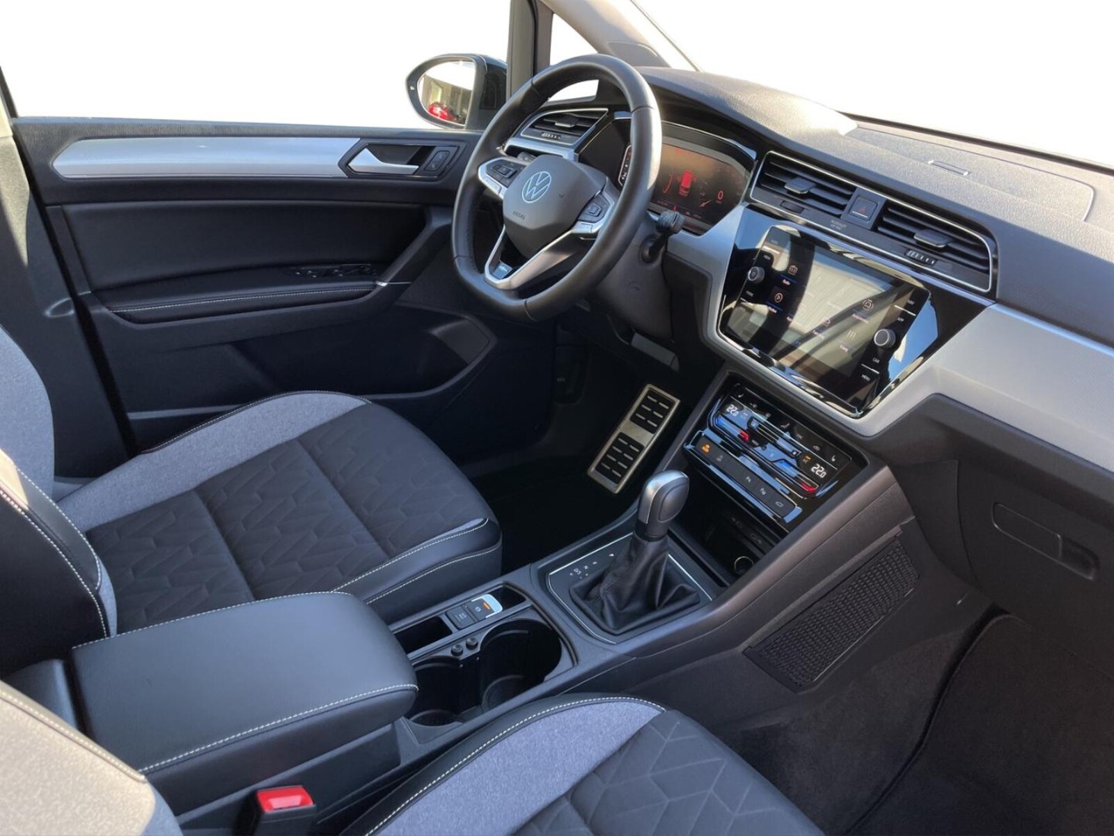 Volkswagen Touran – Bild 12