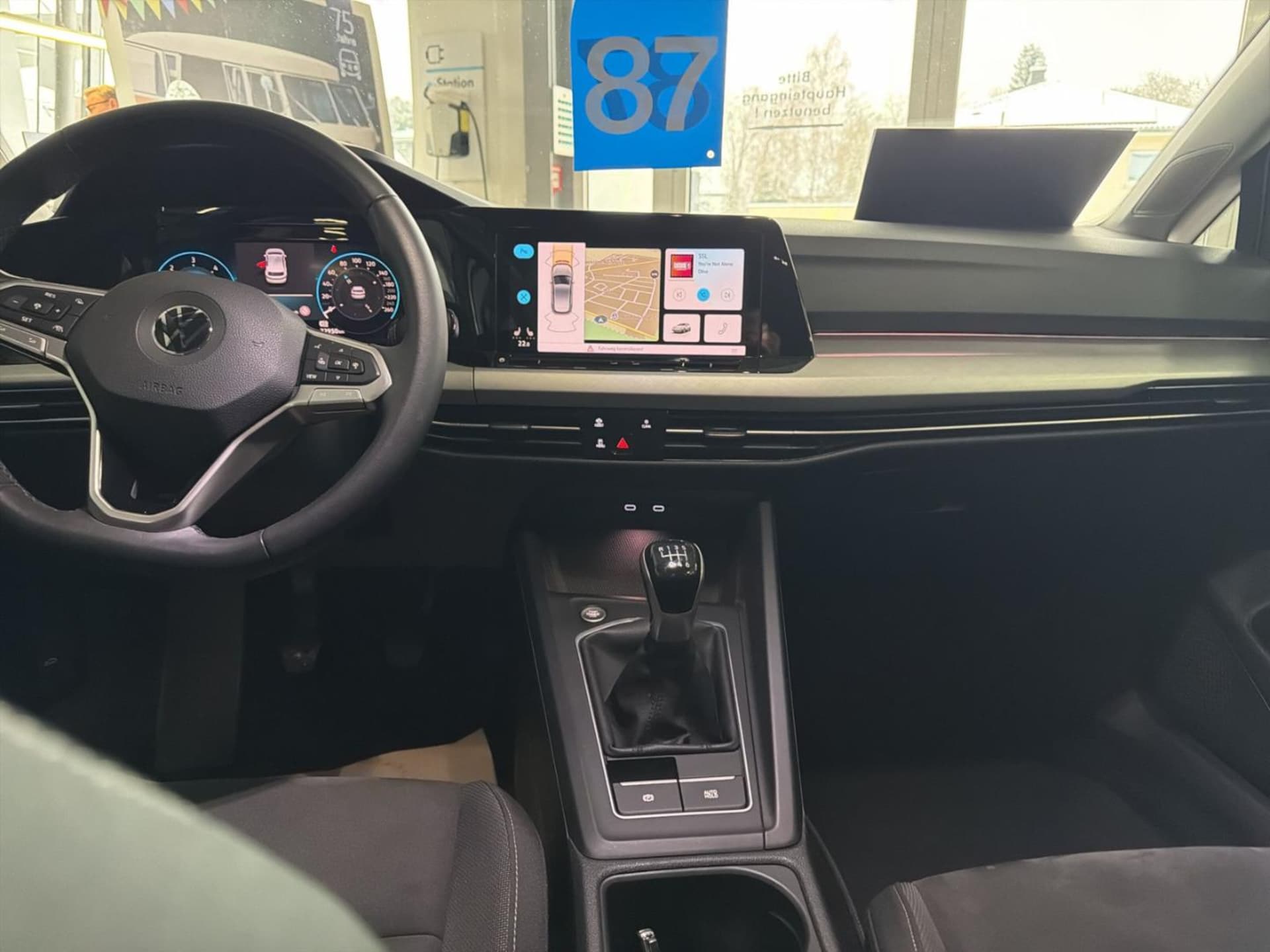 Volkswagen Golf Life
