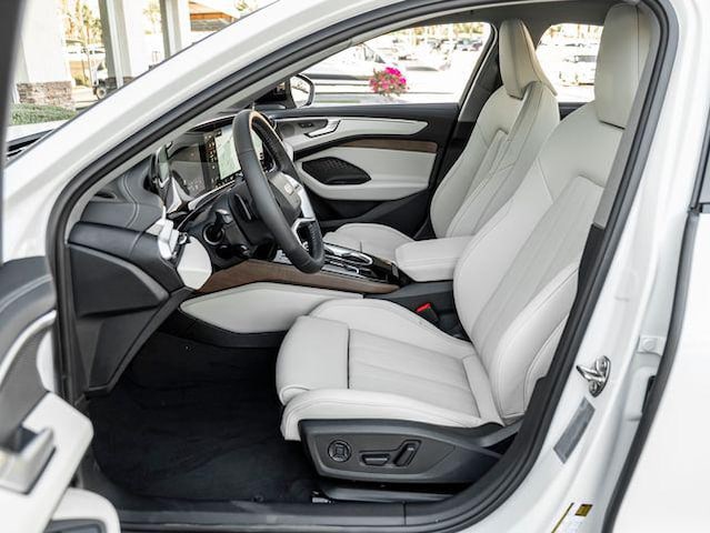 2026 Audi A6 Premium Plus - Photo 16