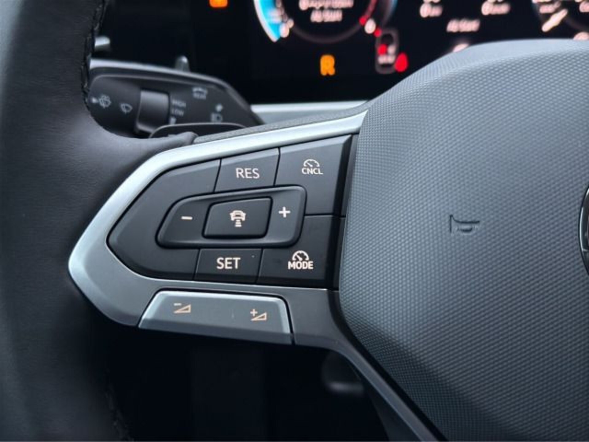 Volkswagen Passat Elegance