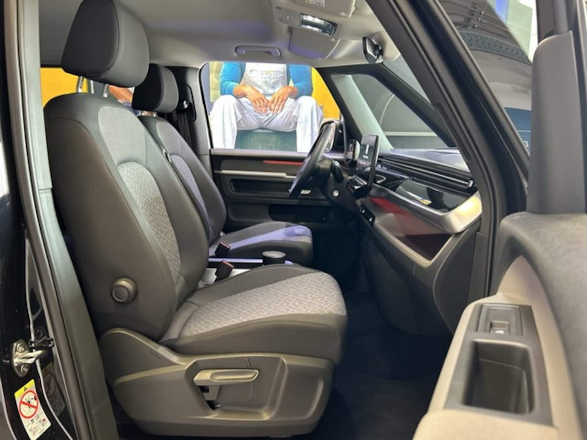 Volkswagen ID. Buzz Pro