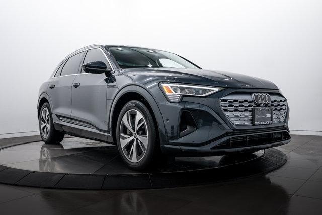 2024 Audi Q8 e-tron Premium Plus's photo