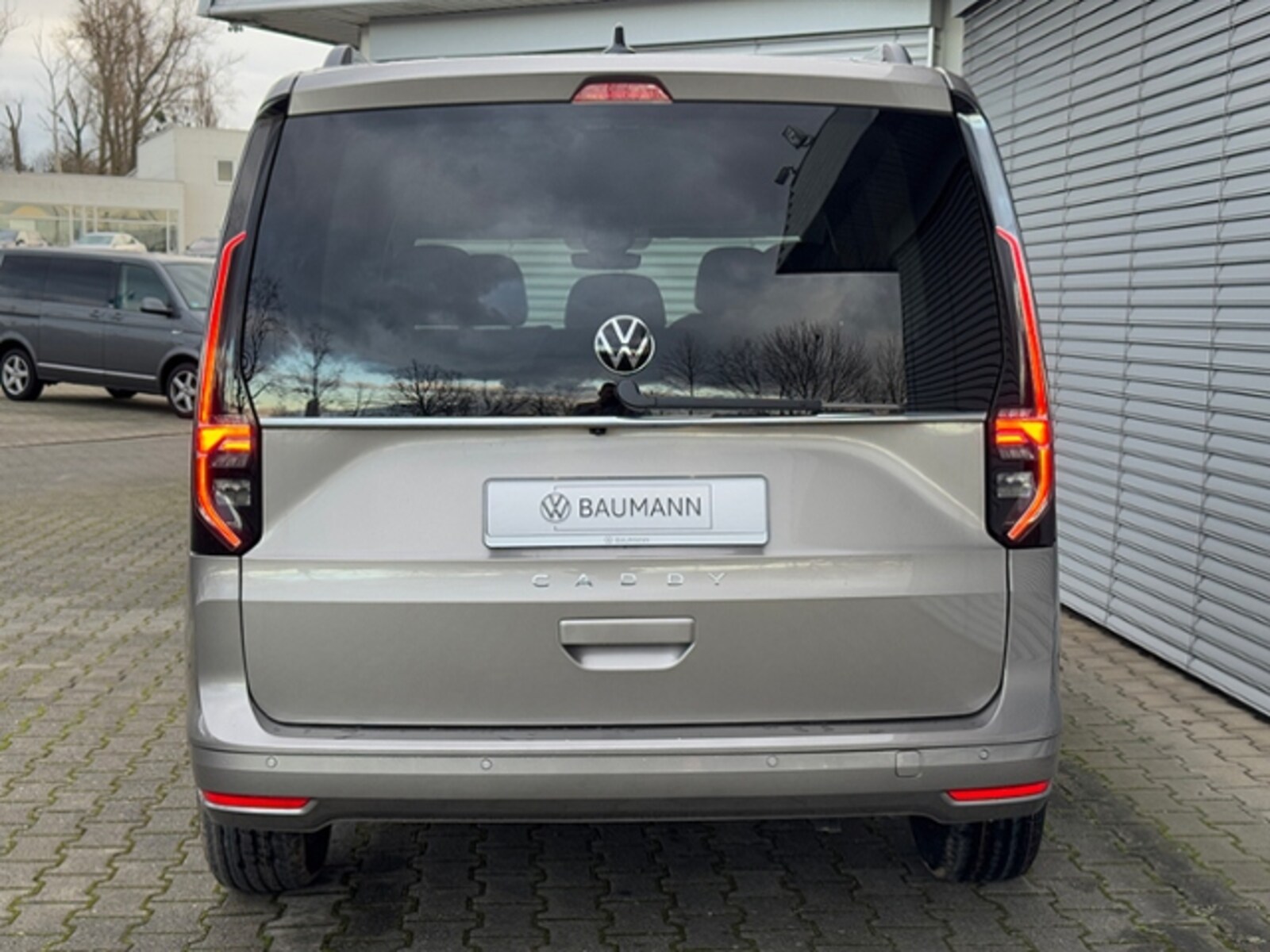 Volkswagen Caddy – Bild 8