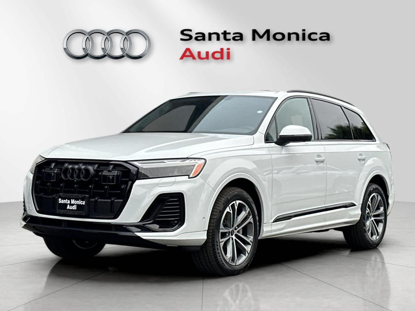 2026 Audi Q7 45 Premium Plus quattro Tiptronic's photo