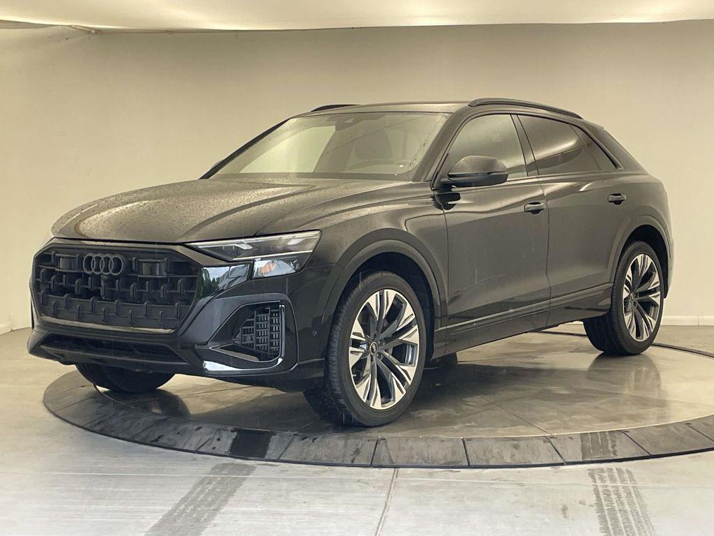 2025 Audi Q8 55 Premium quattro Tiptronic's photo