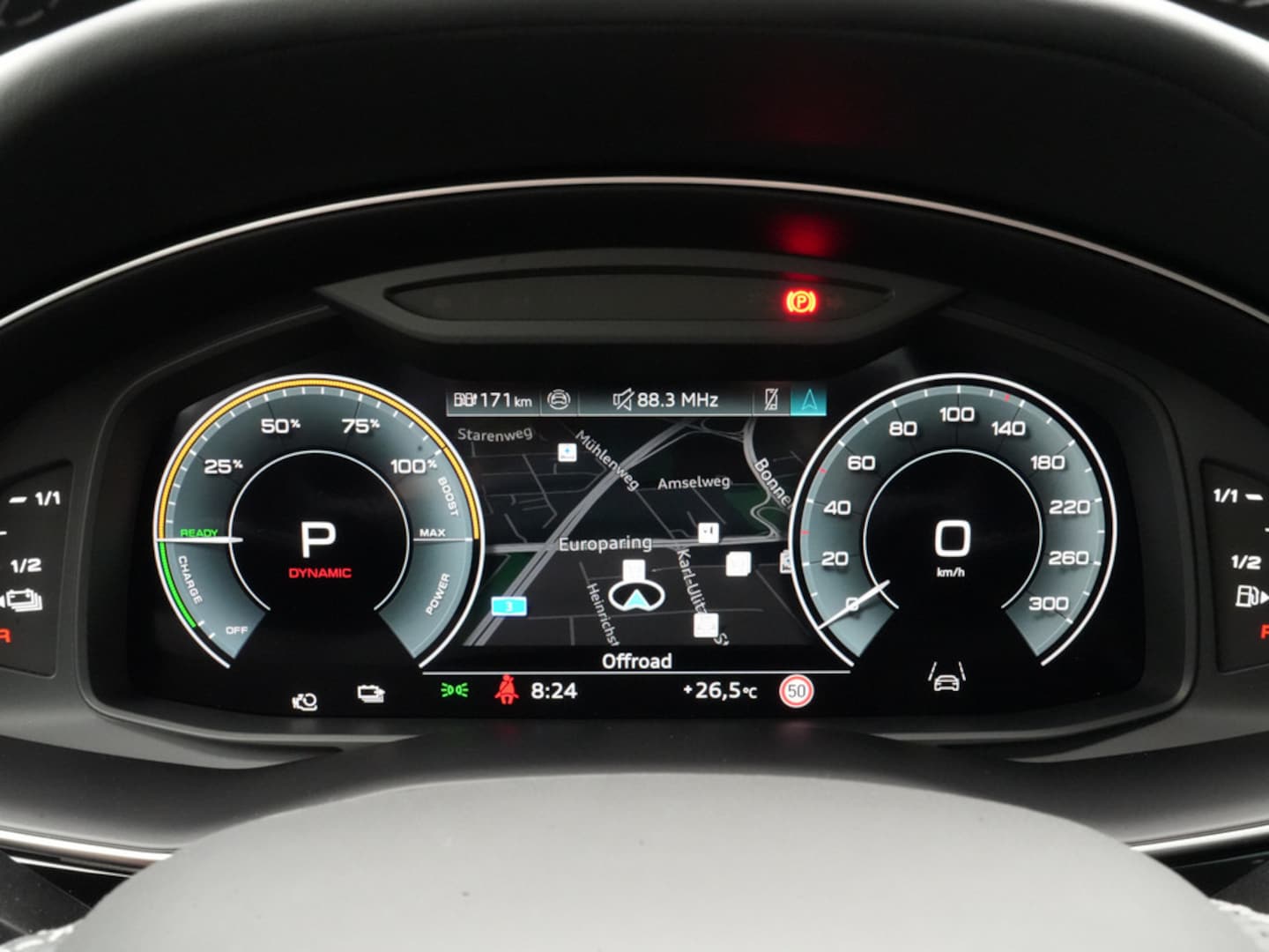 Bild über Audi Q8 SUV TFSI e S line business TFSI e quattro 360 kW tiptronic - für weitere Informationen kontaktieren Sie den Audi Partner