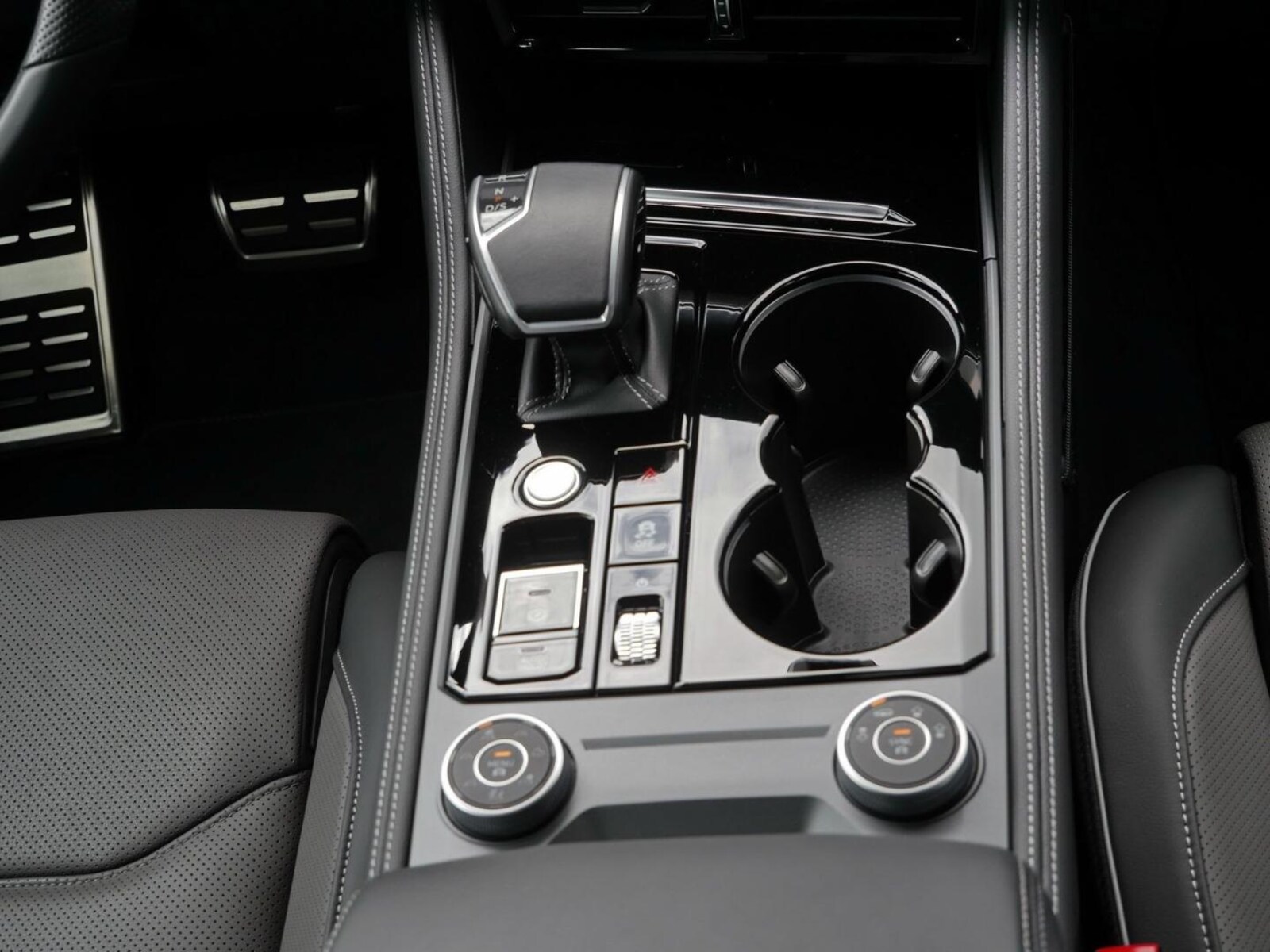 Volkswagen Touareg – Bild 7