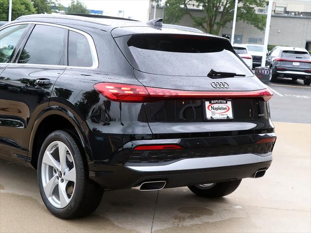 2025 AUDI Q5 - Image 9