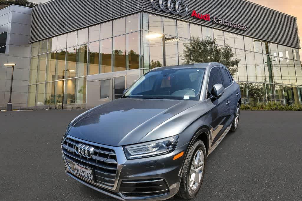2019 Audi Q5 2.0T quattro S tronic Premium's photo