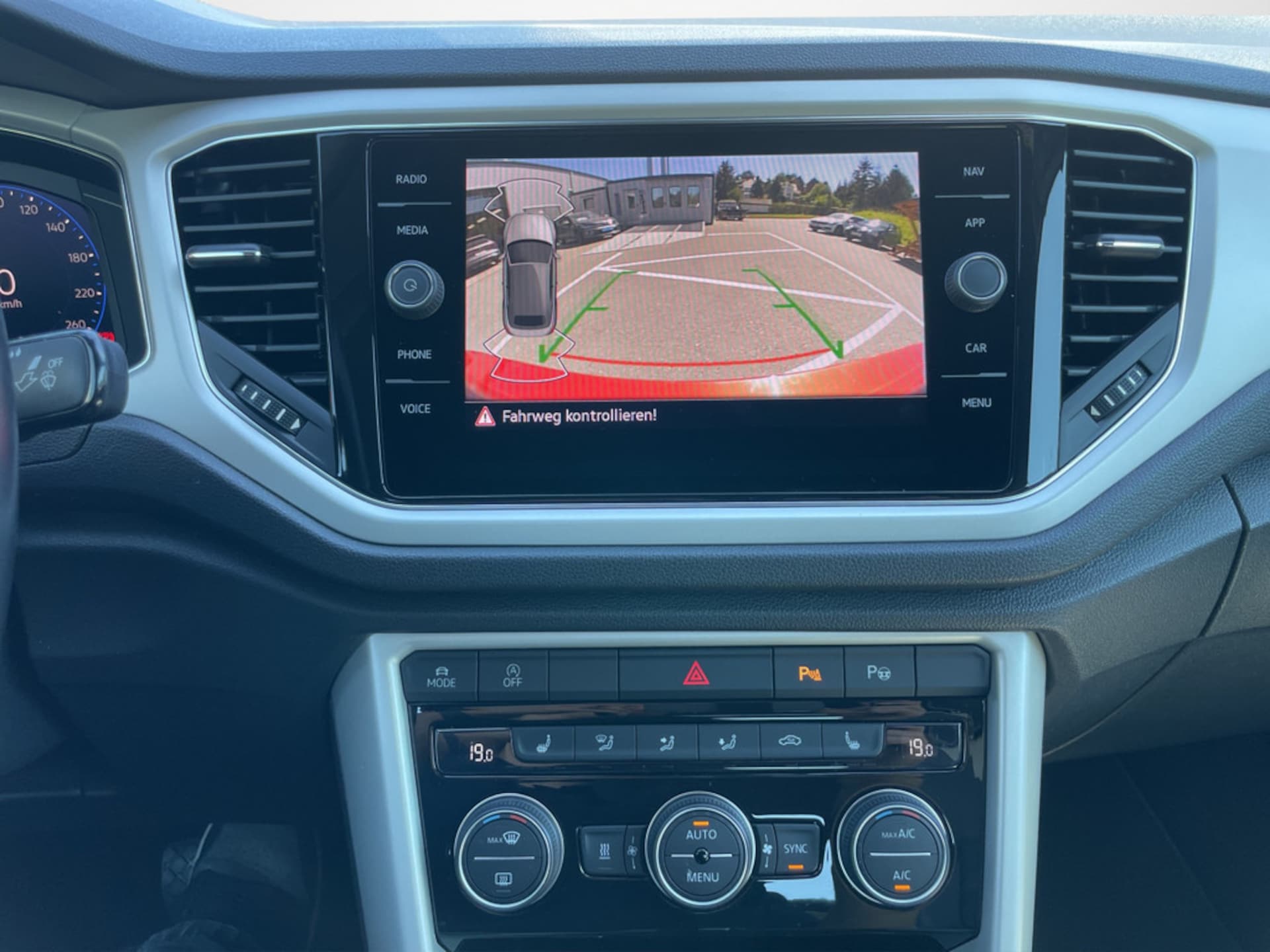 Volkswagen T-Roc Cabriolet Style