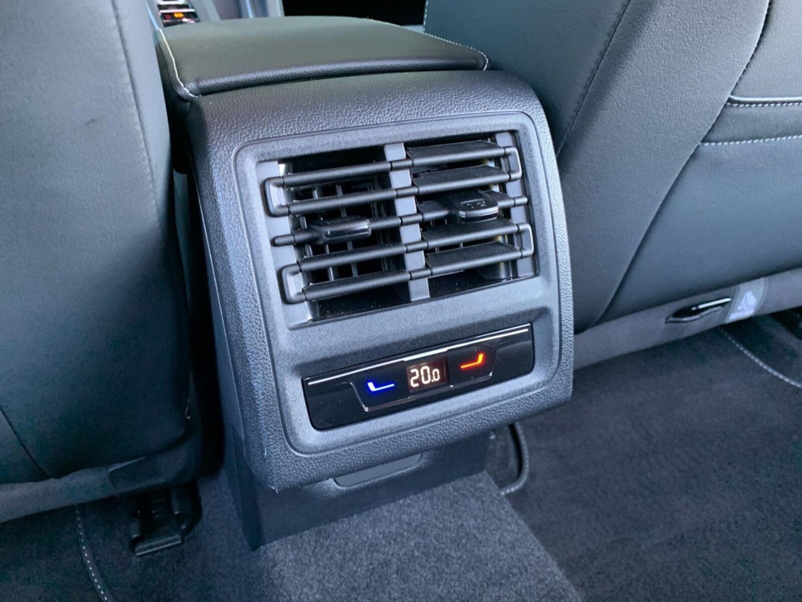 Volkswagen Golf – Bild 25