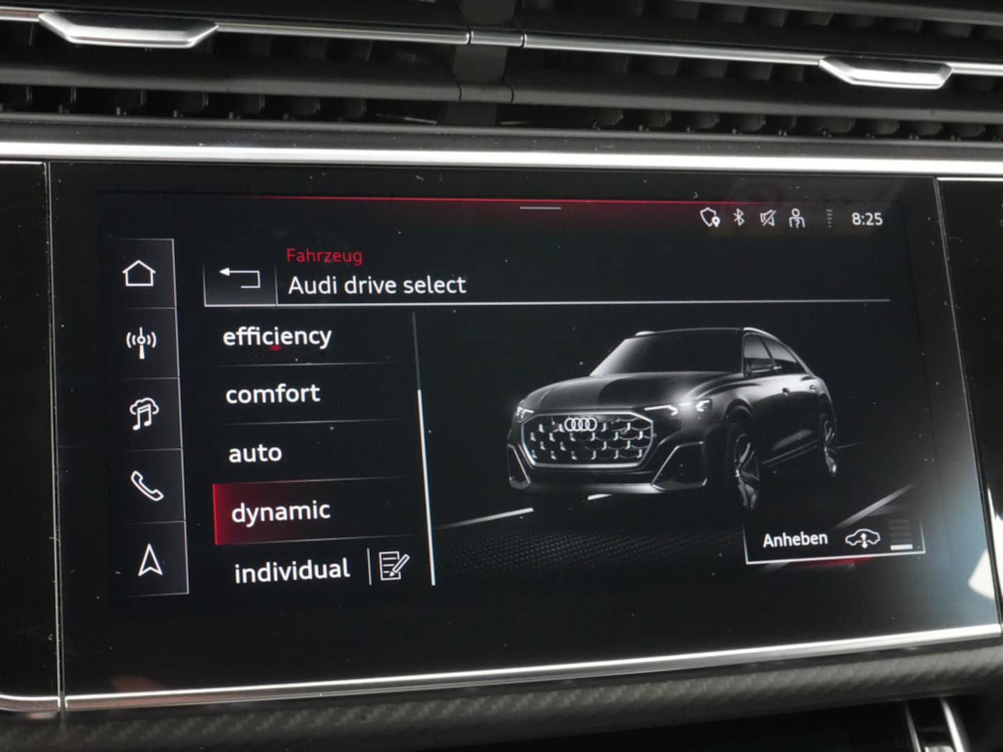 Bild über Audi Q8 SUV TFSI e S line business TFSI e quattro 360 kW tiptronic - für weitere Informationen kontaktieren Sie den Audi Partner