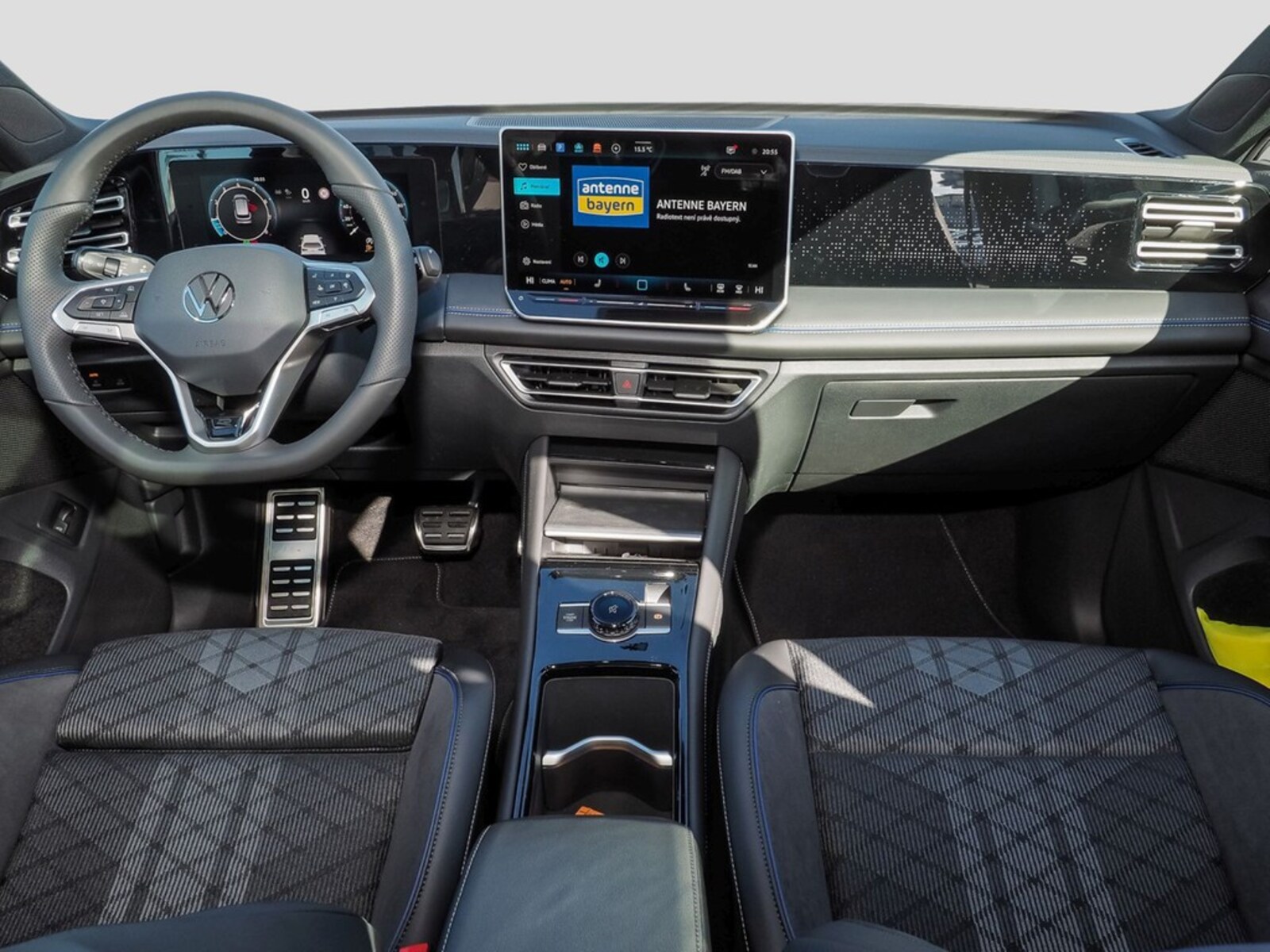 Volkswagen Tiguan – Bild 12