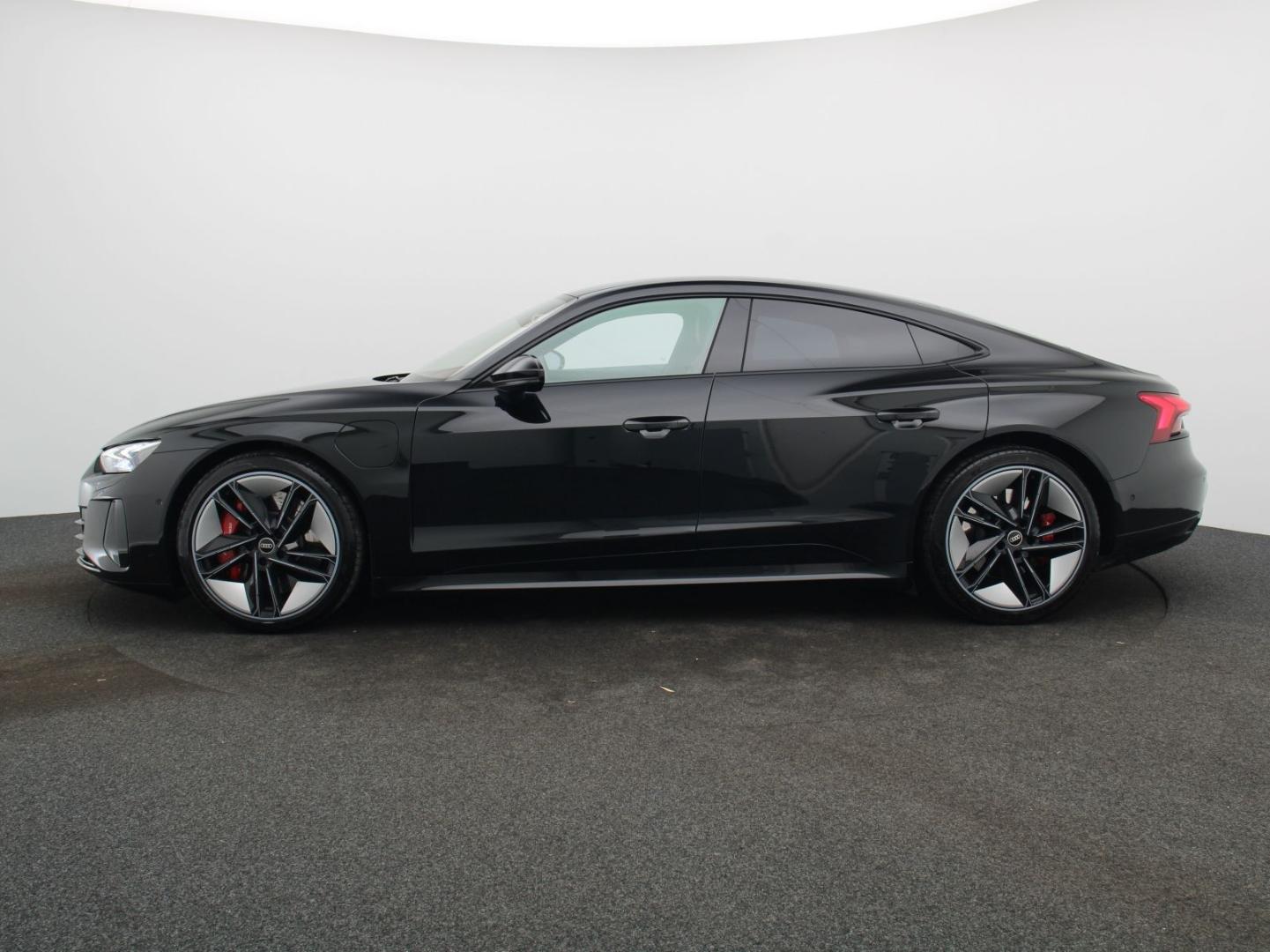Image about Audi RS e-tron GT e-tron quattro