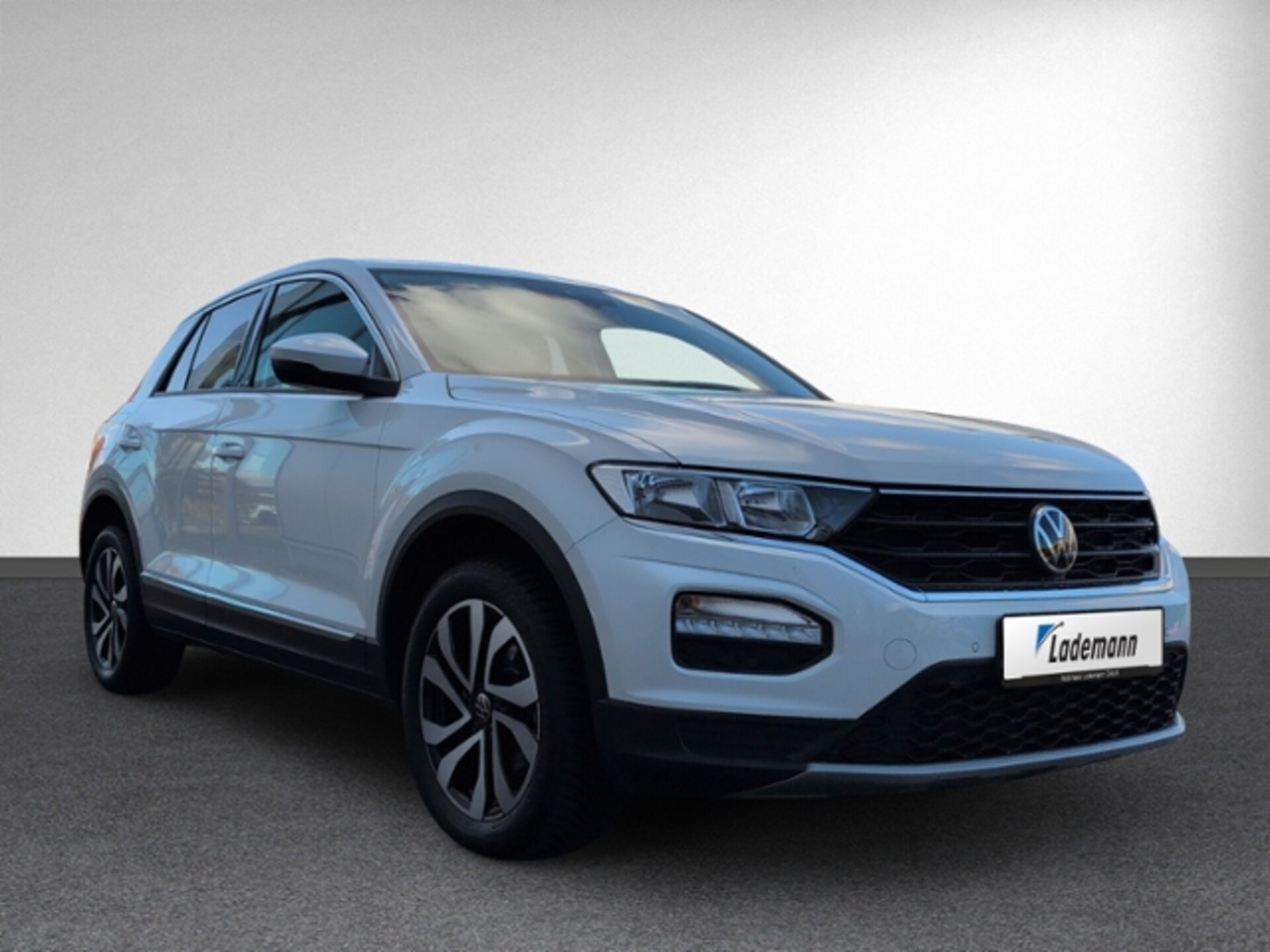 Volkswagen T-Roc Active