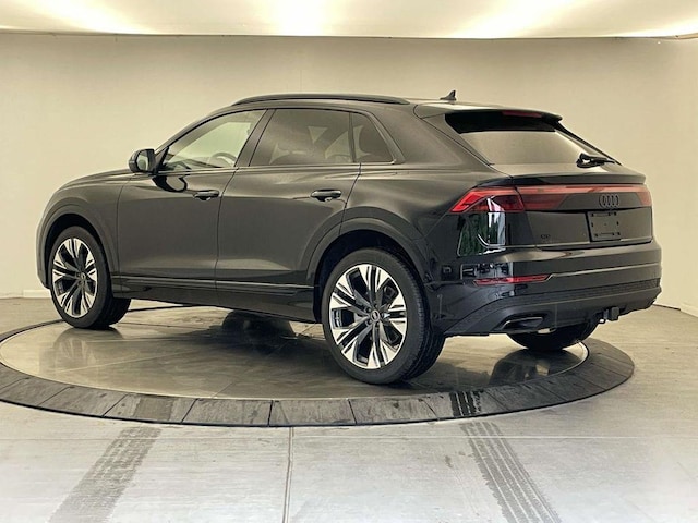 2025 Audi Q8