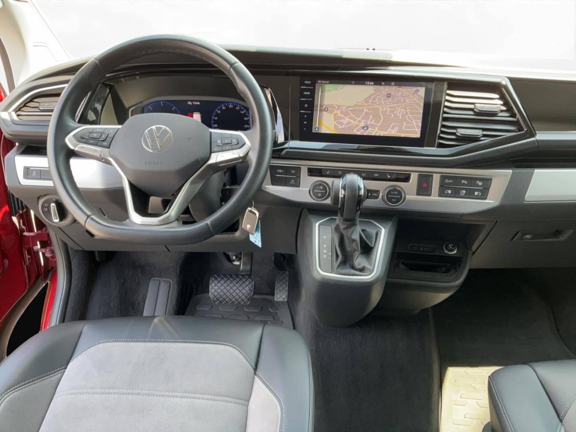 Volkswagen T6.1 California Beach
