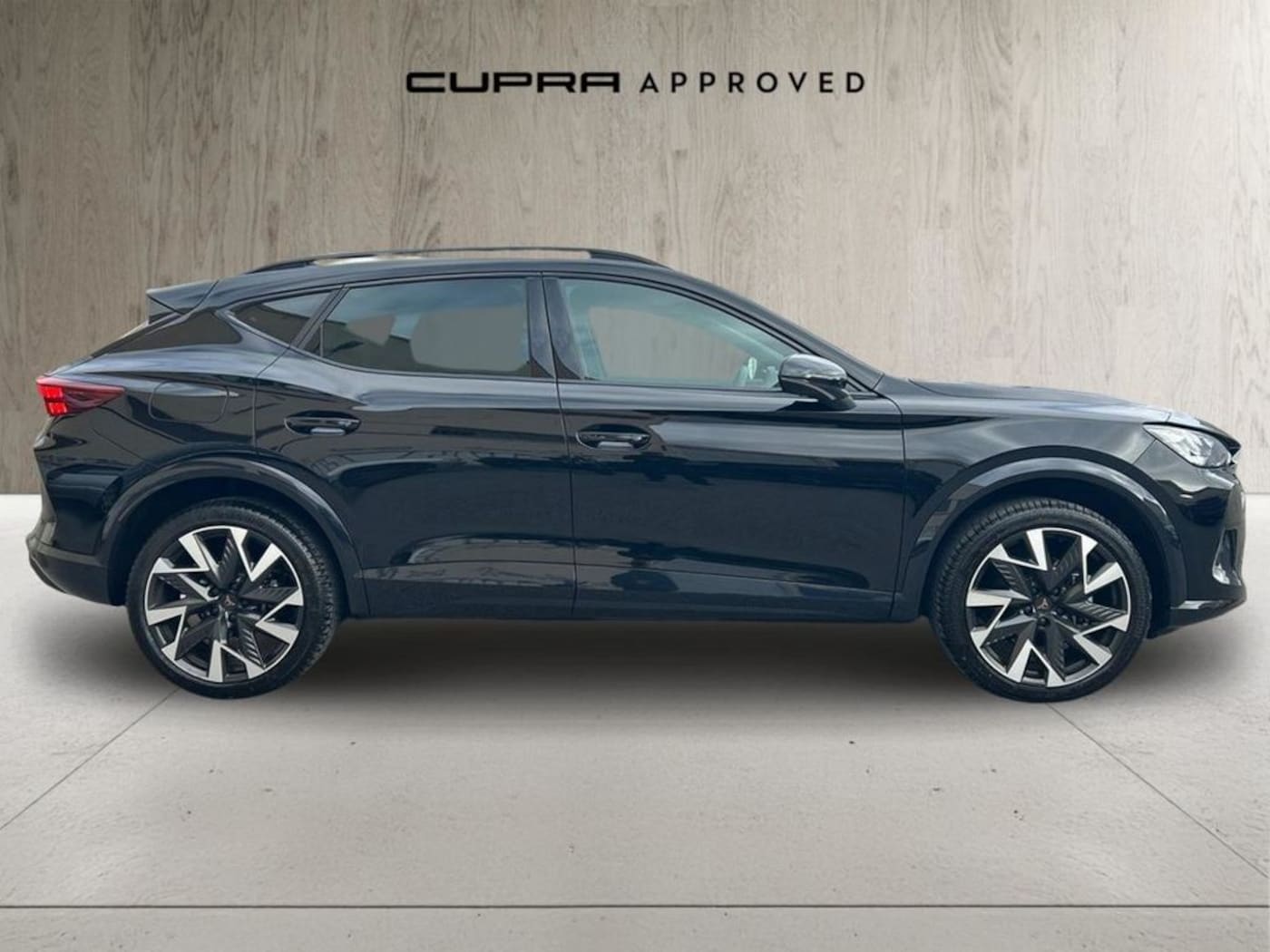 CUPRA Formentor 1.5 eTSI DSG 110 kW (150 CV) — photo 3