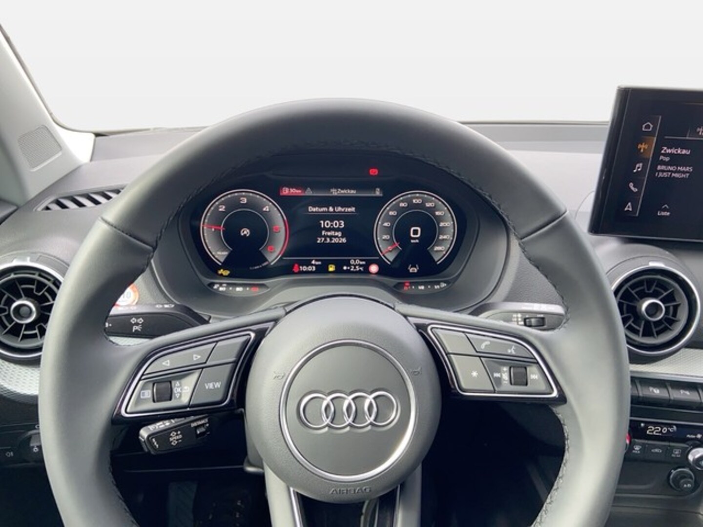 Bild über Audi Q2 advanced 30 TDI Schaltgetriebe - für weitere Informationen kontaktieren Sie den Audi Partner