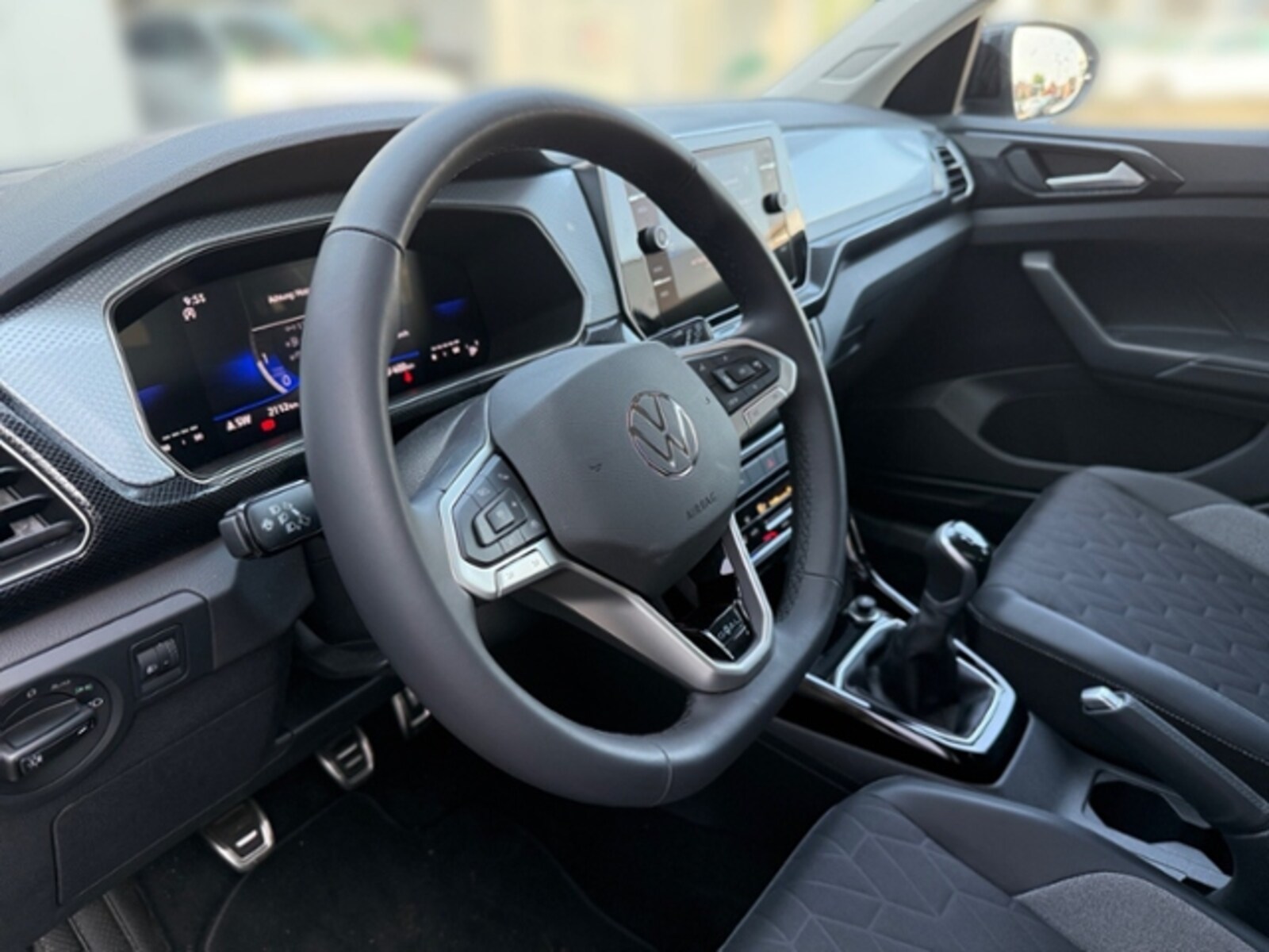 Volkswagen T-Cross – Bild 10
