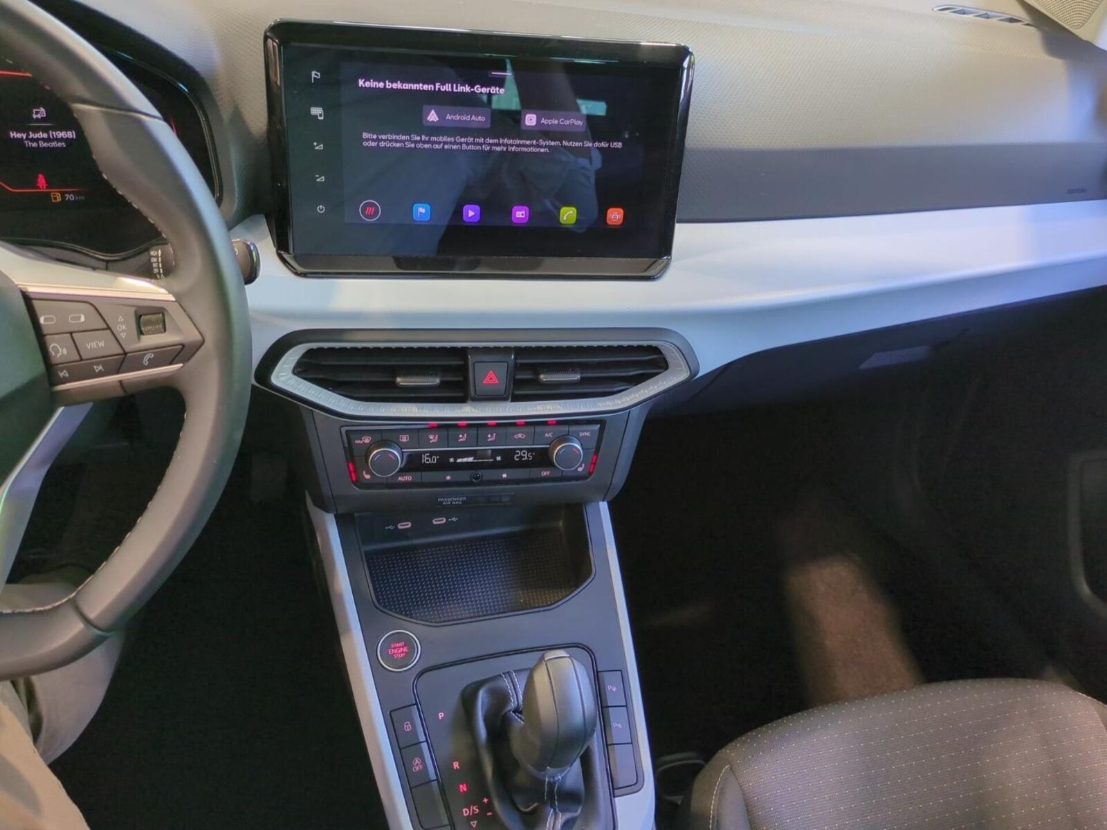SEAT Arona – Bild 18