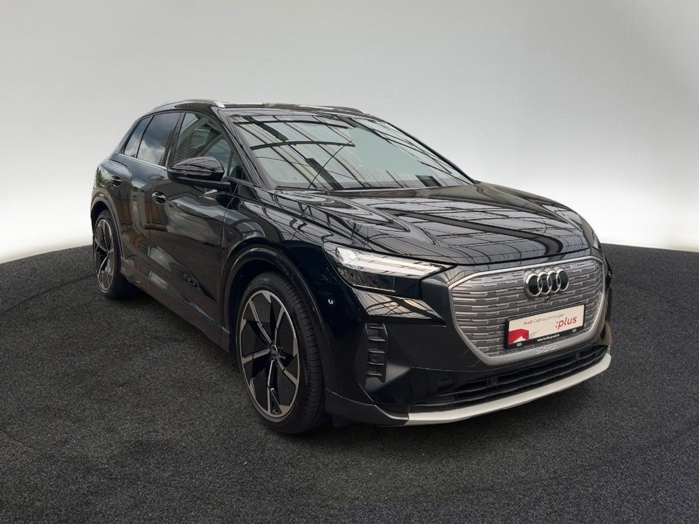 Bild über Audi Q4 e-tron 45 e-tron quattro - für weitere Informationen kontaktieren Sie den Audi Partner