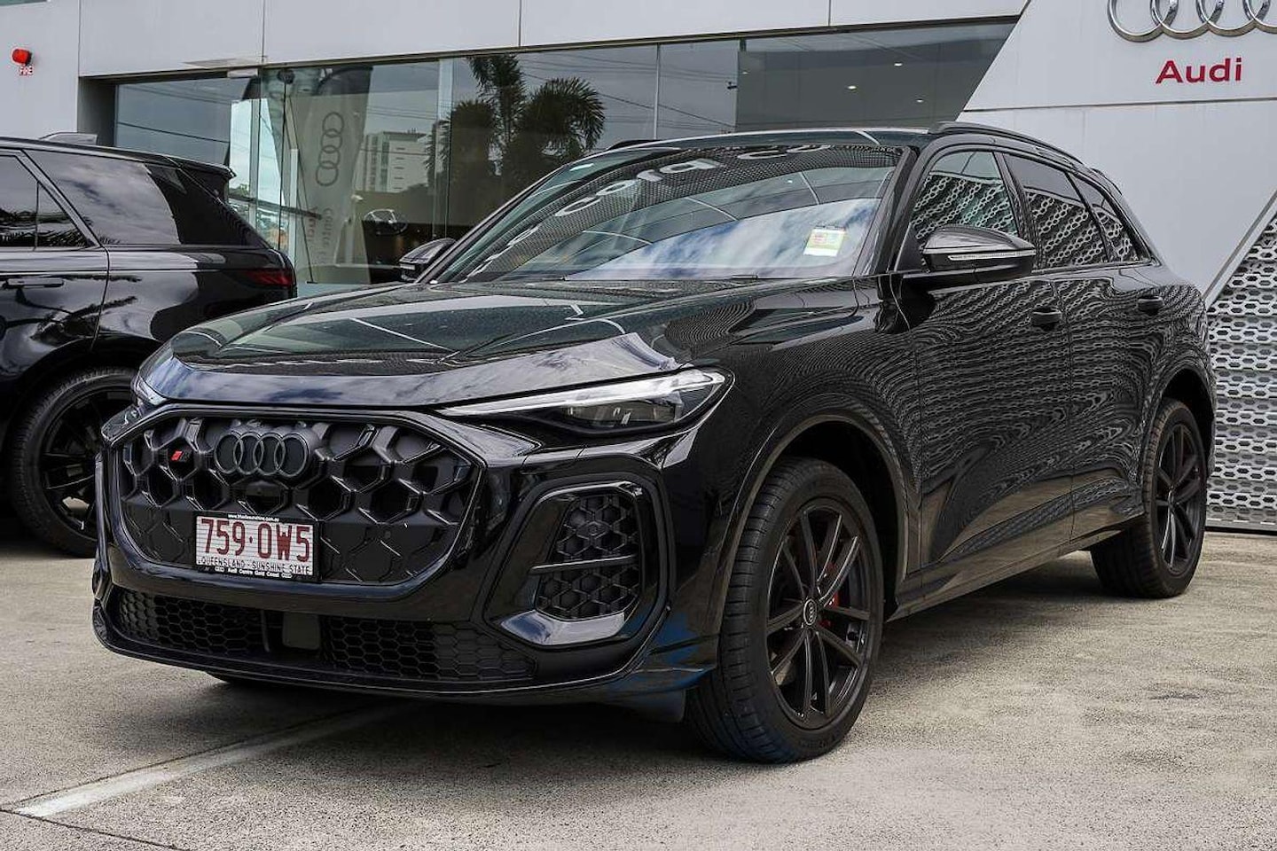 Image about Audi SQ5 SUV TFSI 270 kW edition one