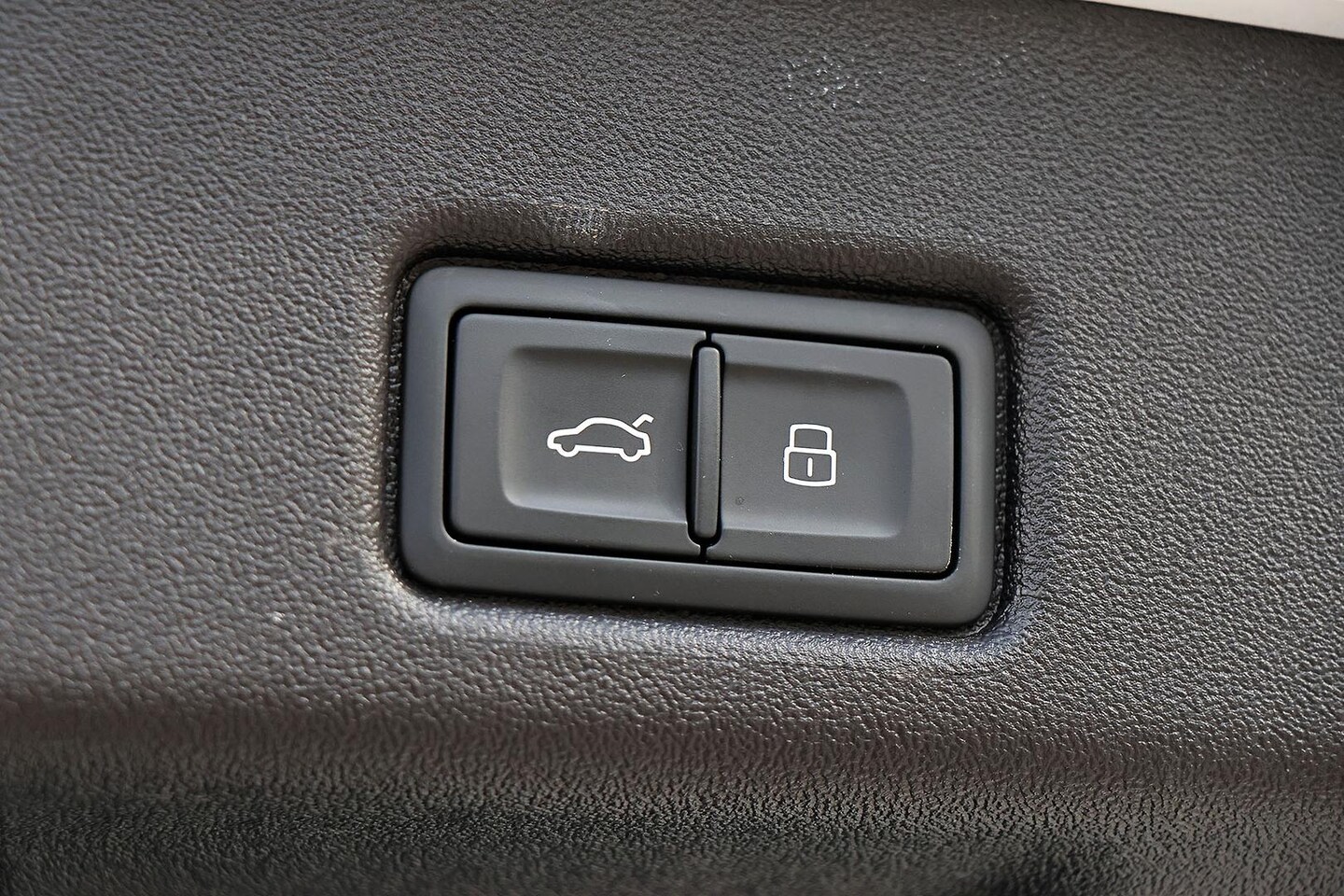 Image about Audi Q5 SUV TDI quattro 150 kW sport