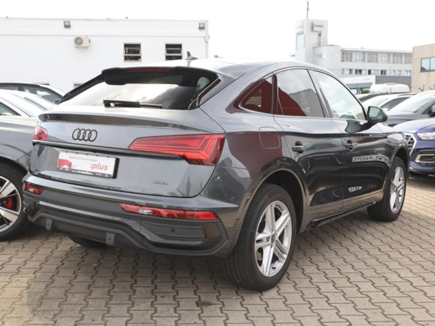 Bild über Audi Q5 Sportback 40 TDI quattro S tronic - für weitere Informationen kontaktieren Sie den Audi Partner