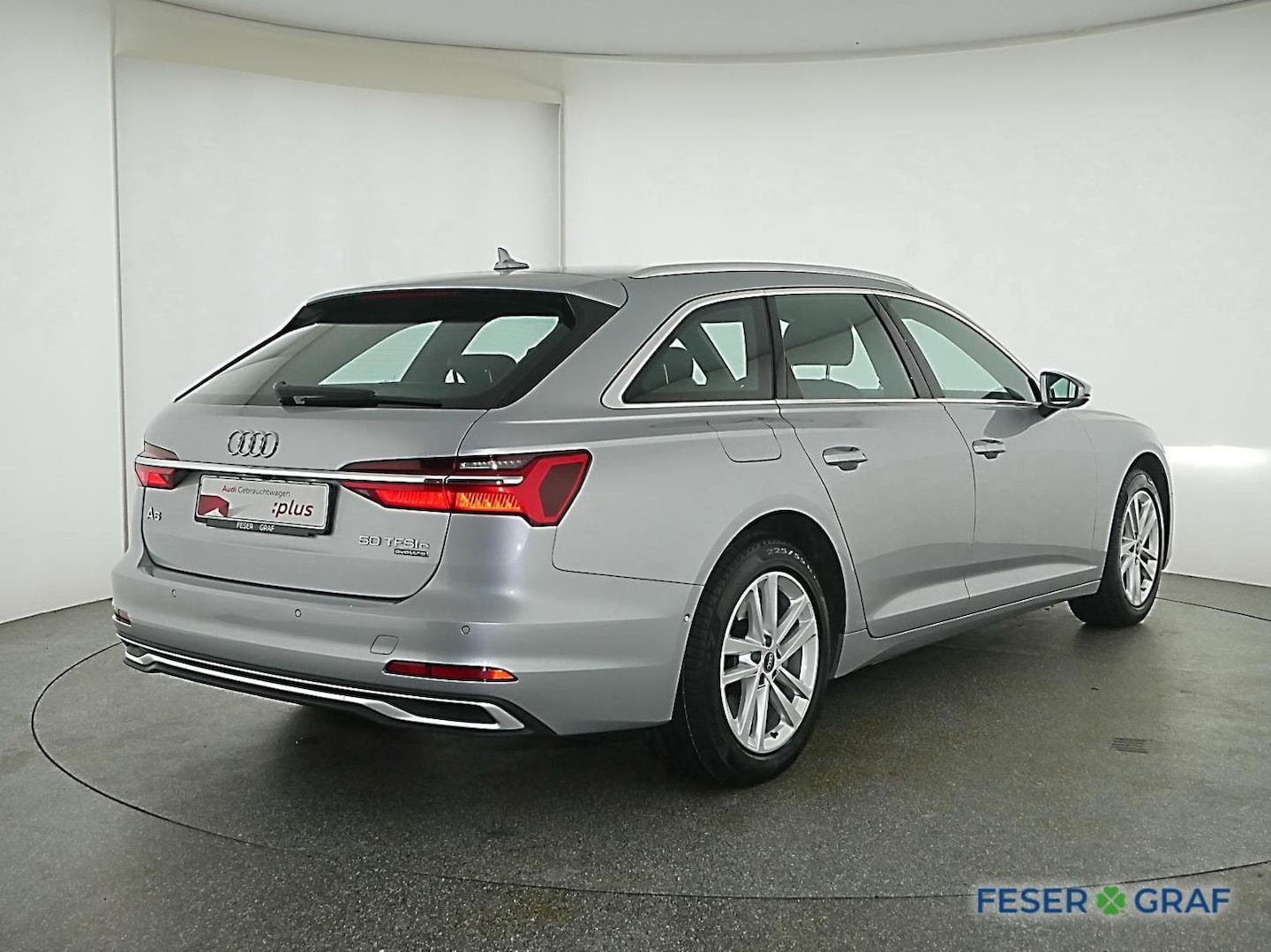 Bild über Audi A6 Avant TFSI e advanced 50 TFSI e quattro S tronic - für weitere Informationen kontaktieren Sie den Audi Partner