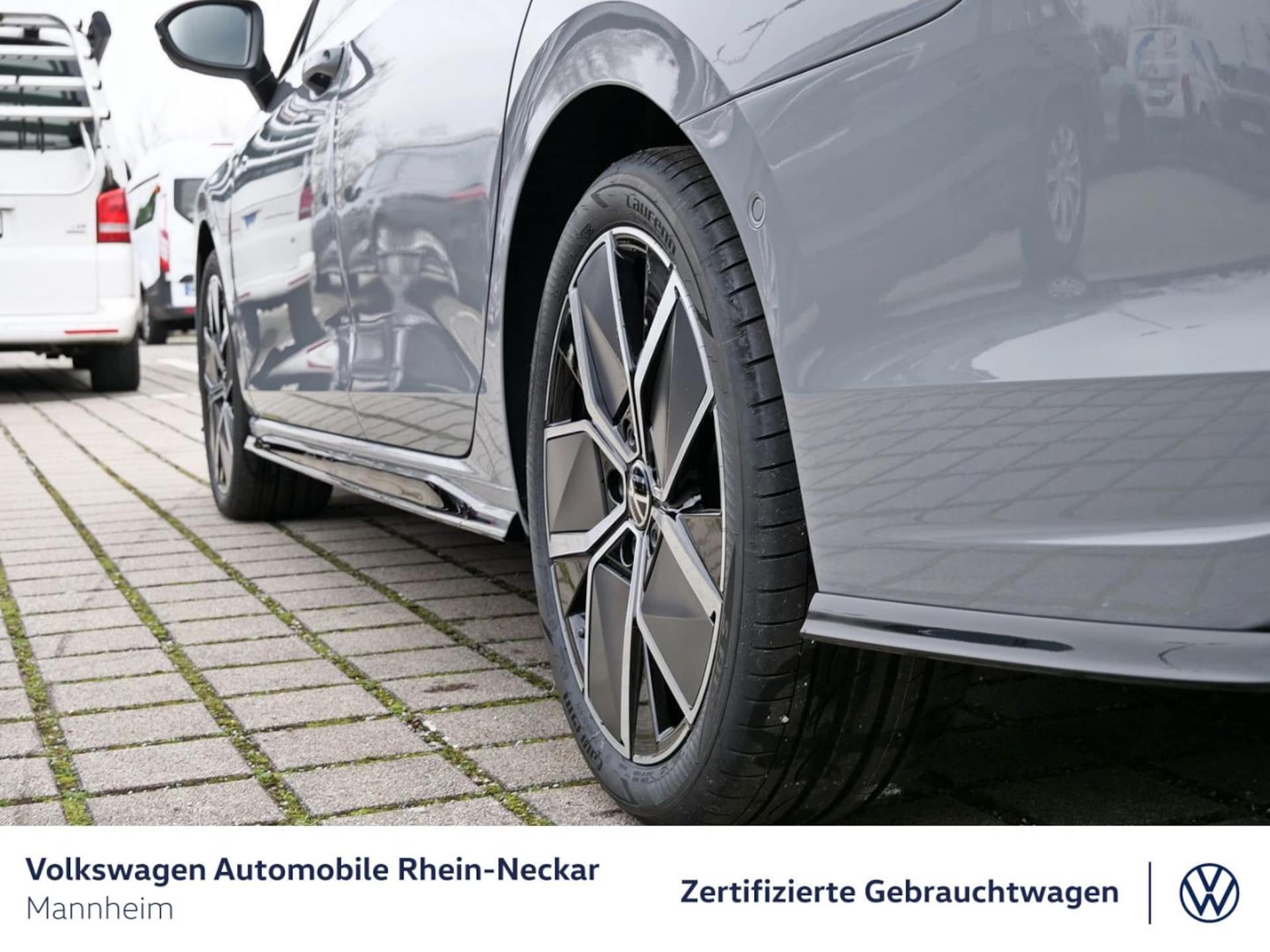 Volkswagen Golf Variant R-Line