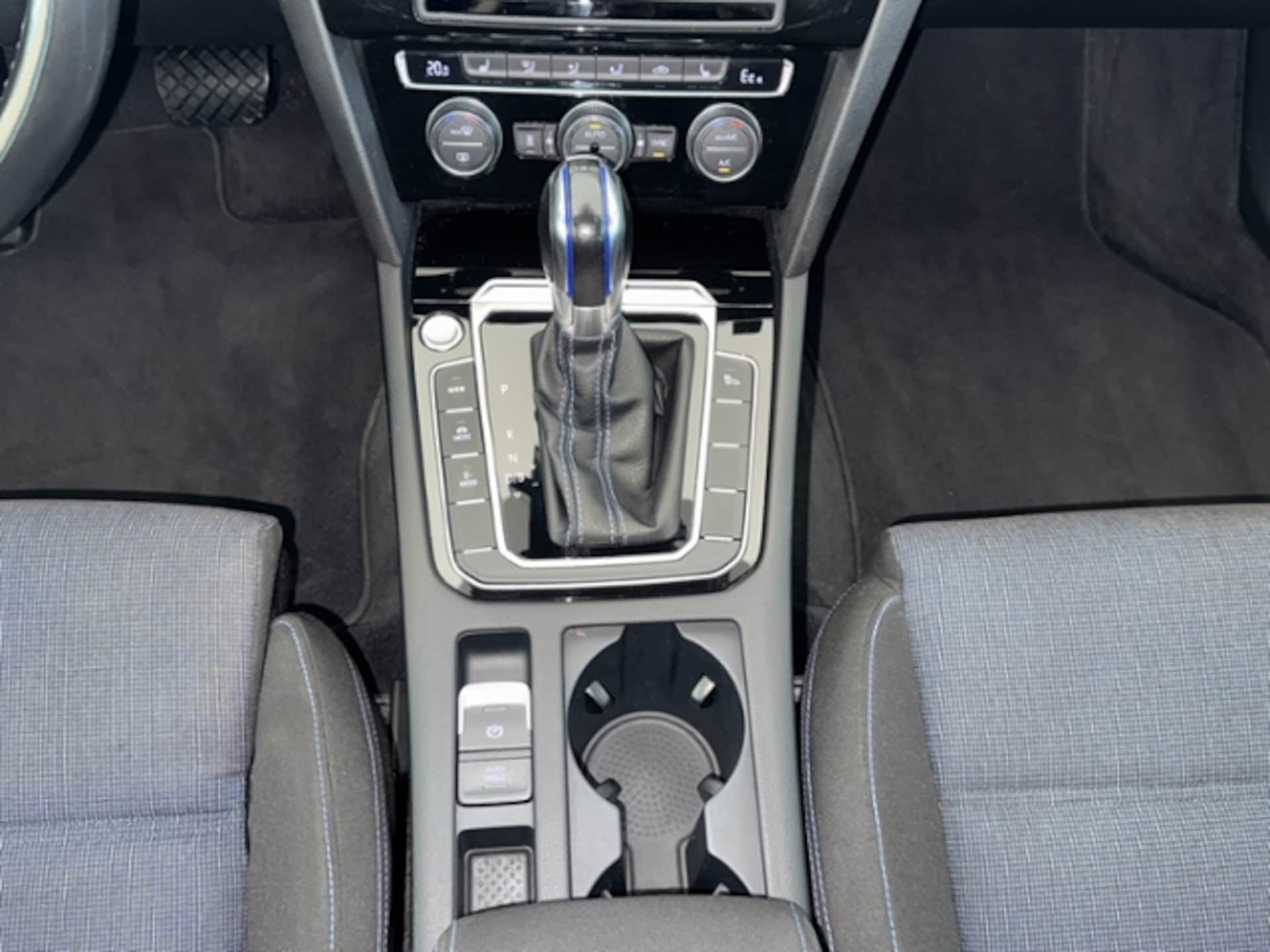 Volkswagen Passat Variant GTE