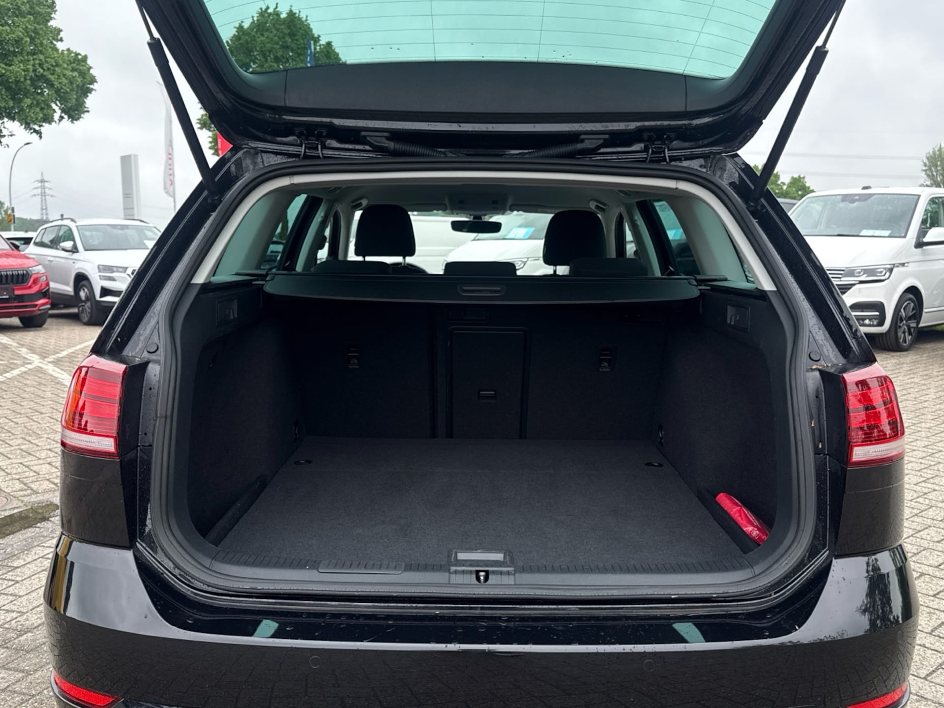 Volkswagen Golf Variant United