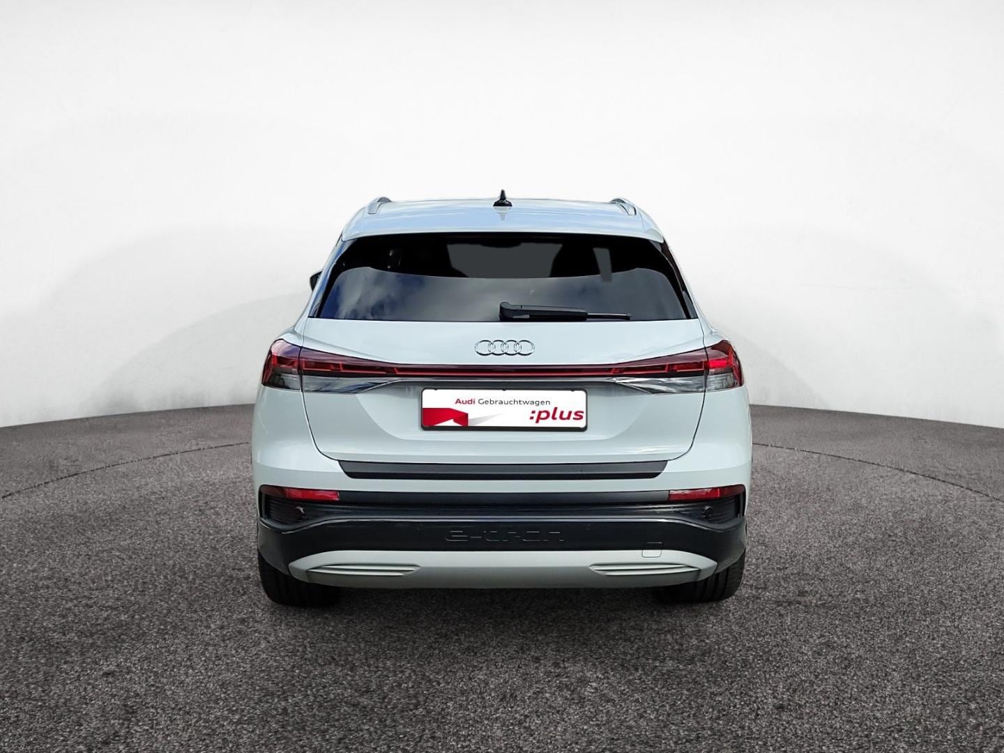 Bild über Audi Q4 e-tron 45 e-tron - für weitere Informationen kontaktieren Sie den Audi Partner