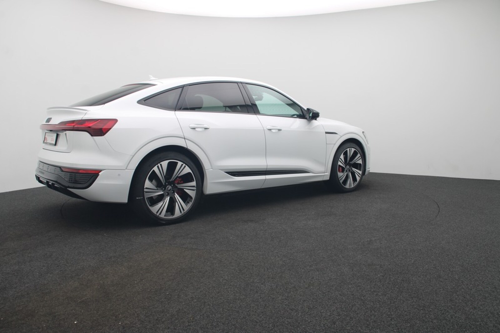Audi Q8 Sportback e-tron – Bild 5