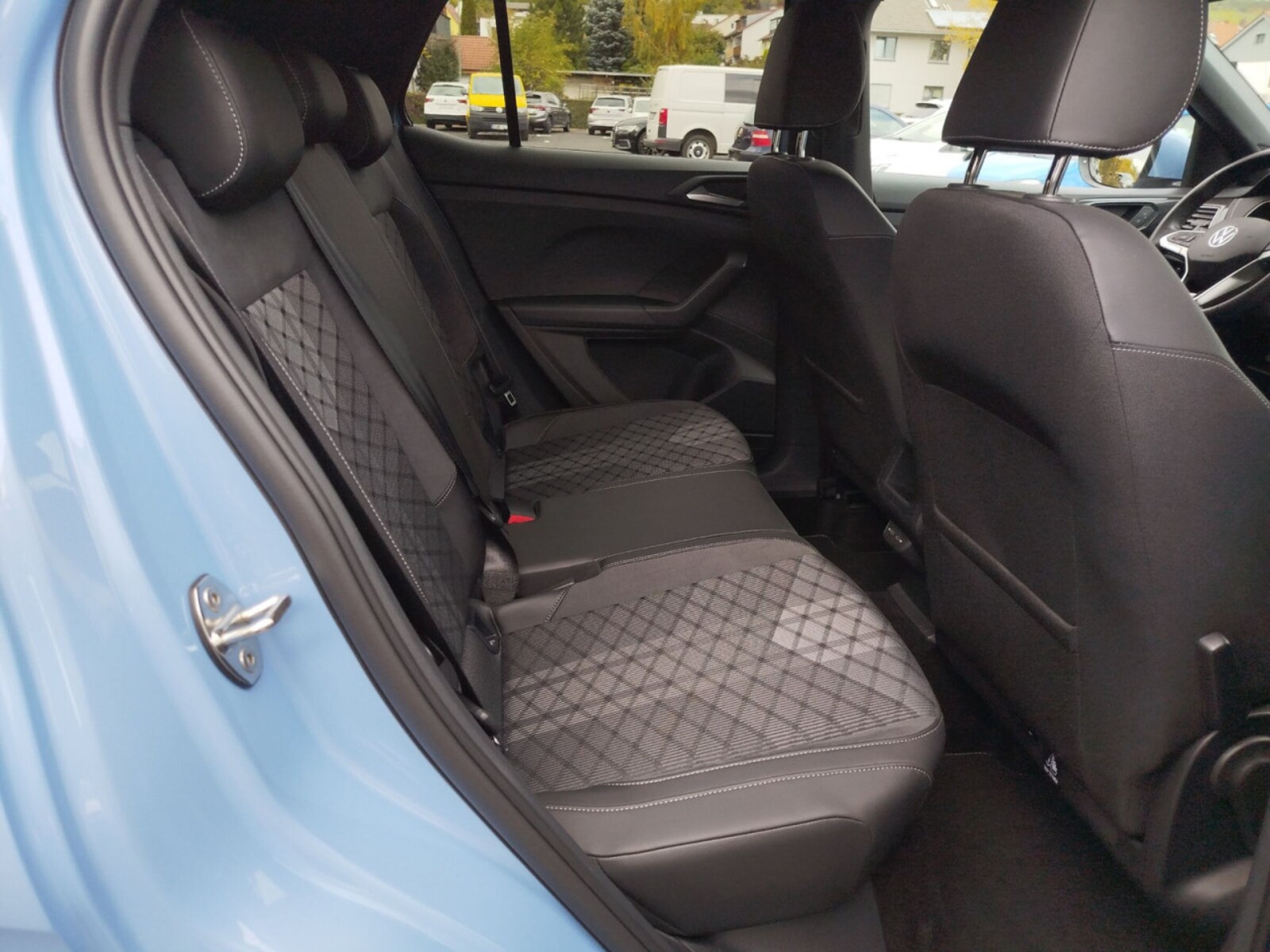 Volkswagen T-Cross – Bild 9