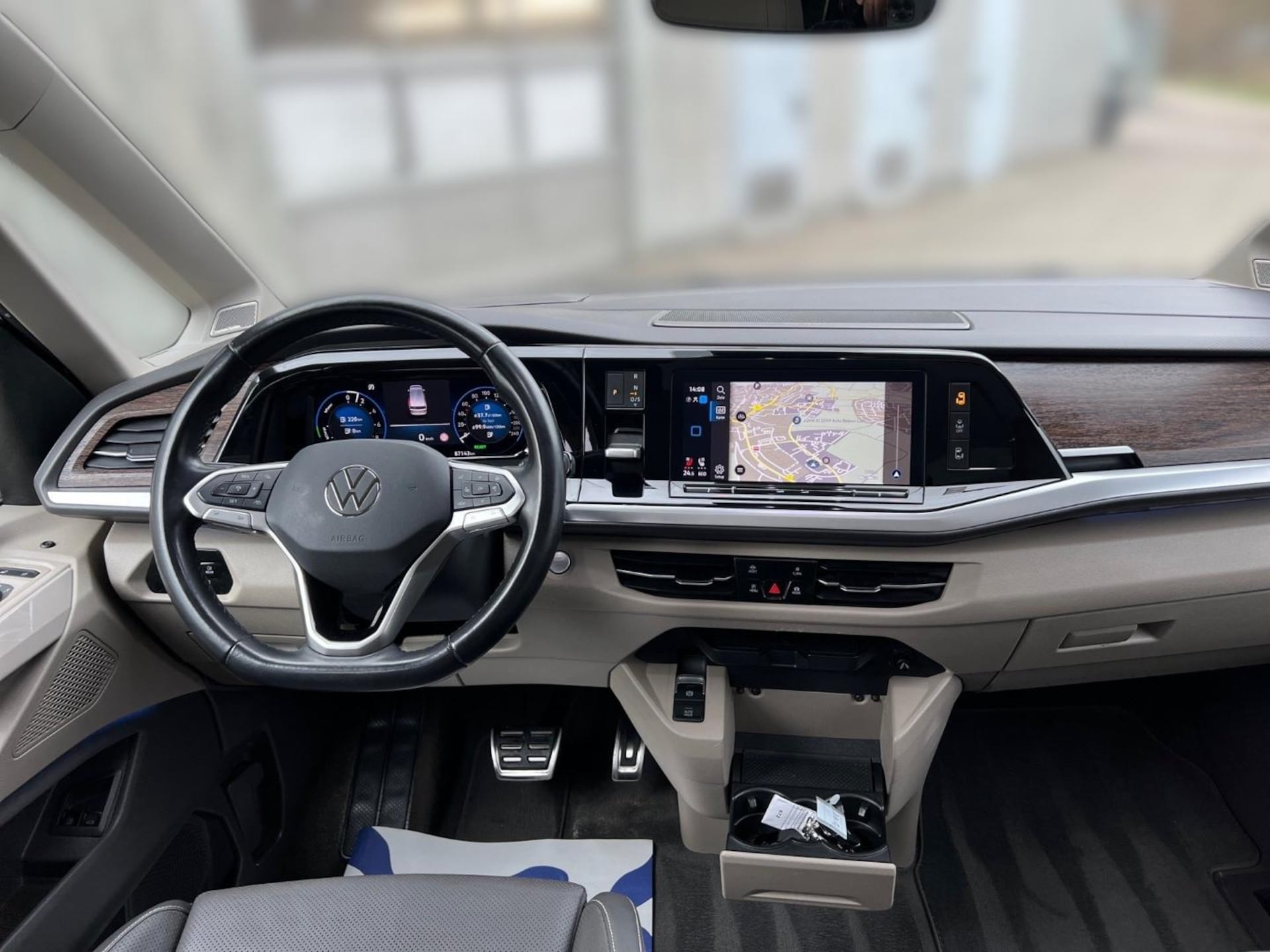 Volkswagen Multivan Style