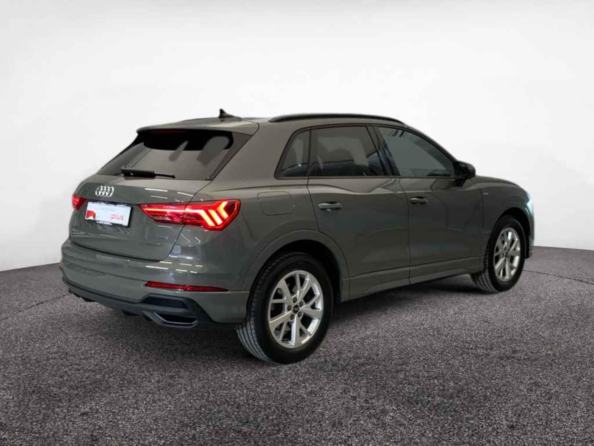 Audi Q3 SUV S line