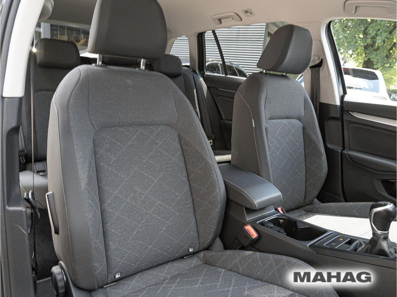 Volkswagen Golf Variant – Bild 13