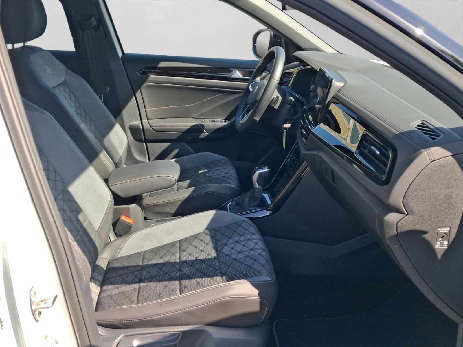 Volkswagen T-Roc – Bild 3