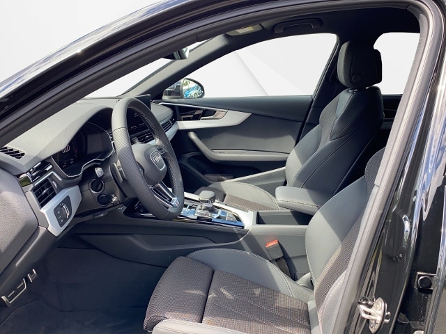 Image about Audi A4 Avant S line 40 TDI quattro S tronic