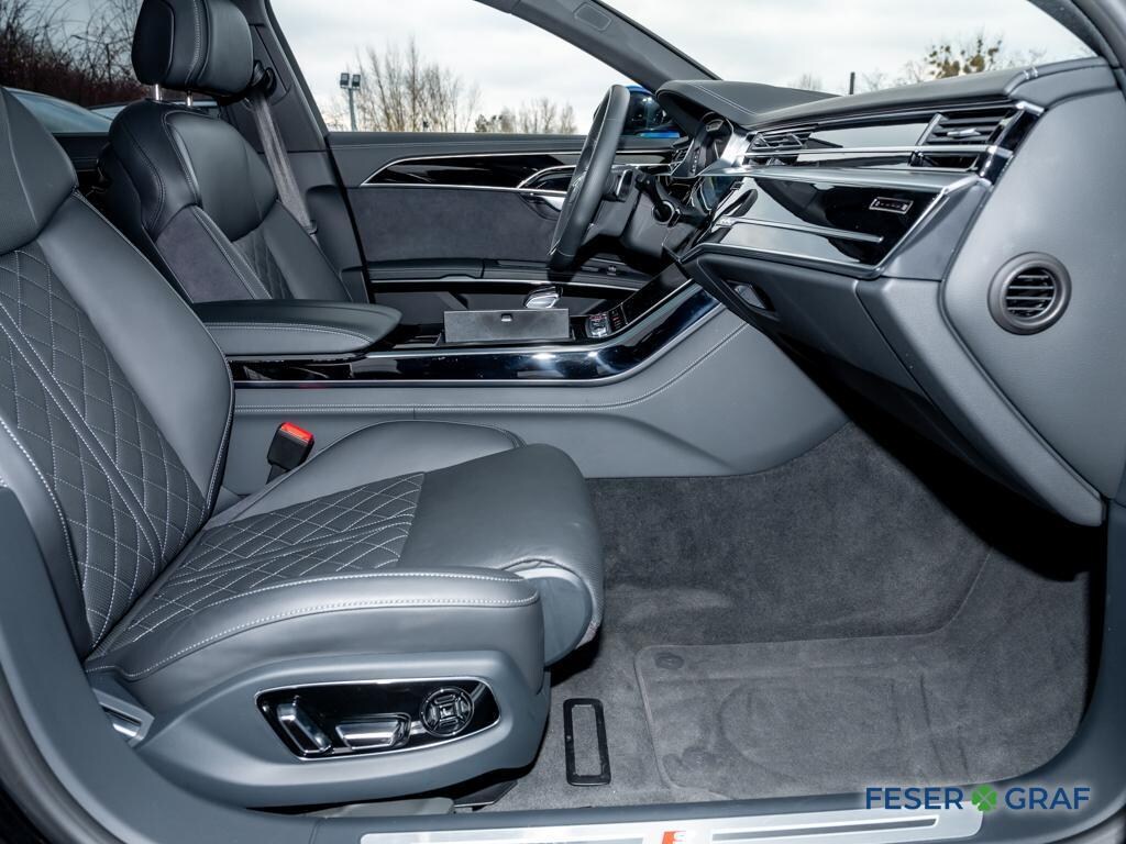 Image about Audi S8 TFSI quattro tiptronic