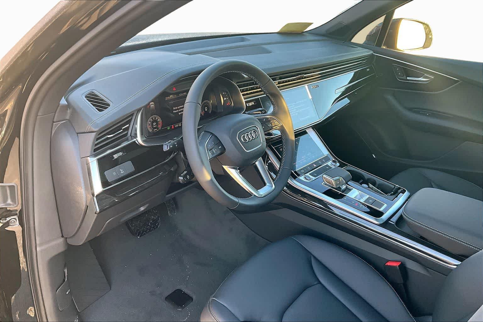 2026 Audi Q7 Premium - Photo 8