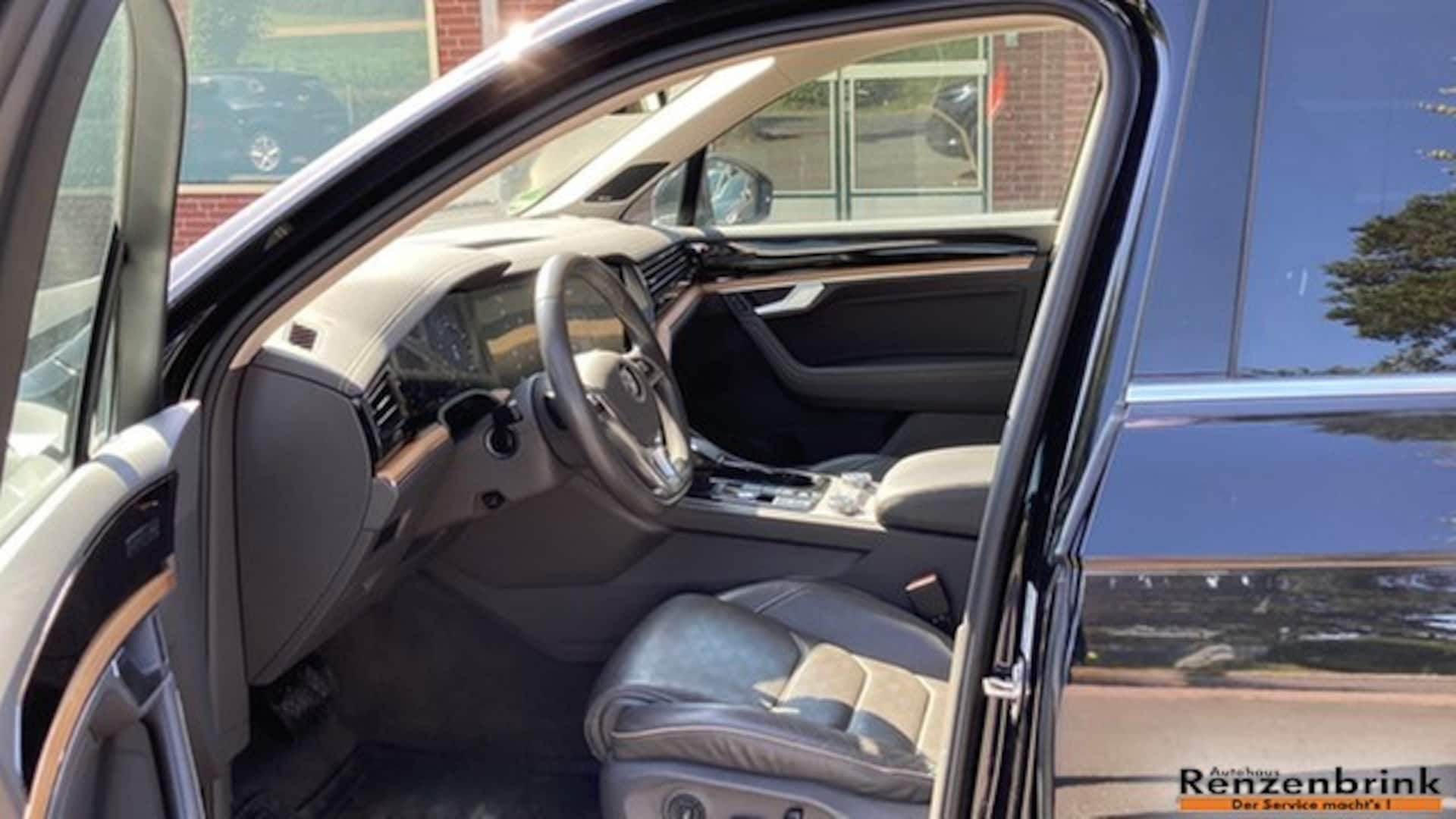 Volkswagen Touareg Basis-Modell