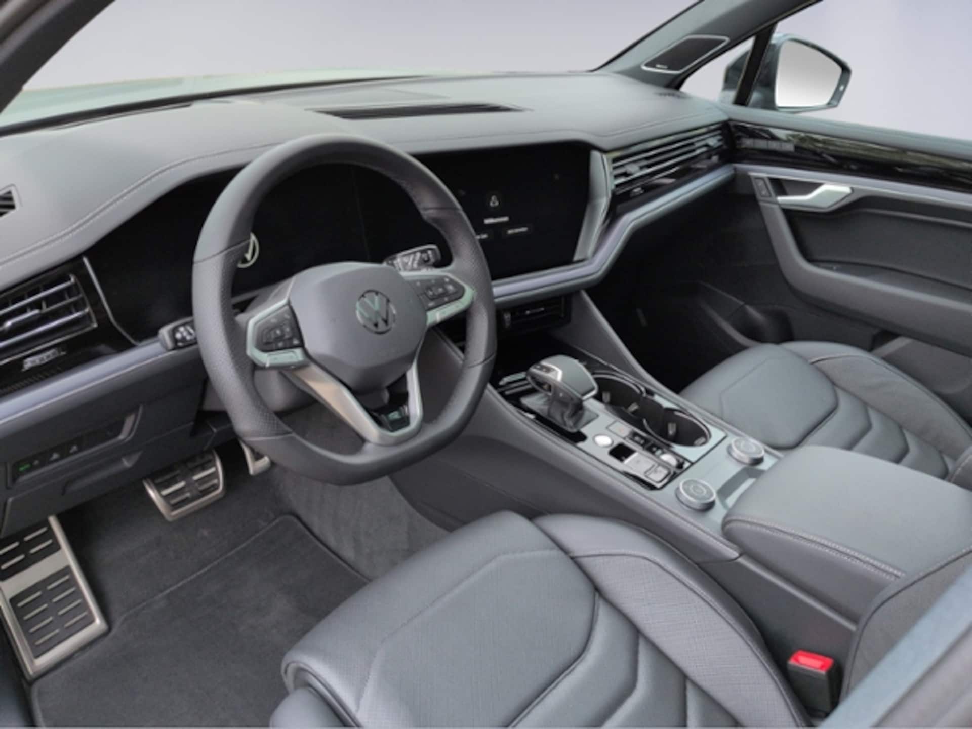 Volkswagen Touareg R-Line