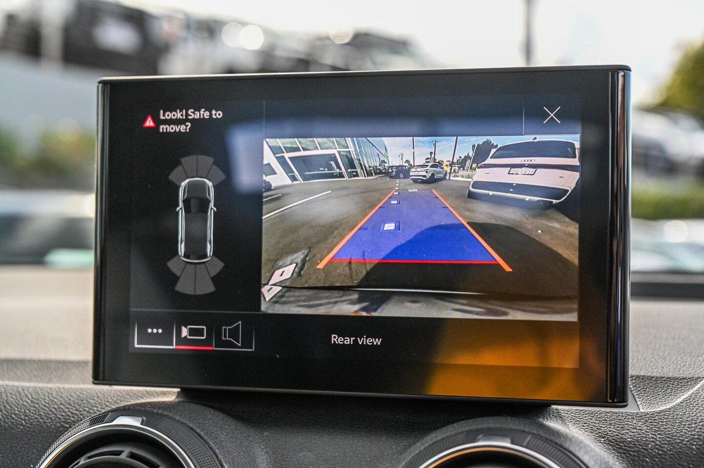 Image about Audi Q2 35 TFSI S tronic