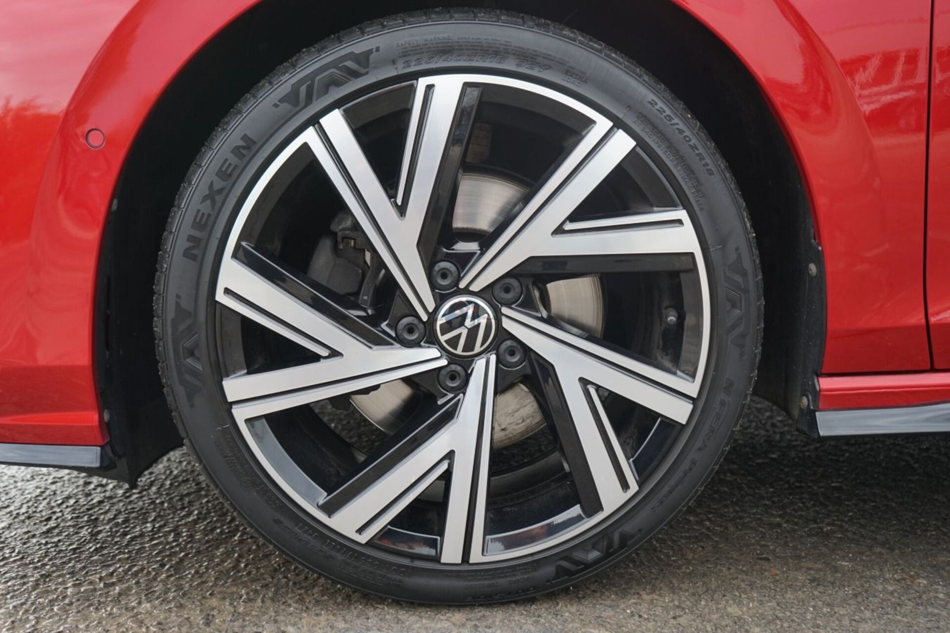 Volkswagen Golf Variant R-Line