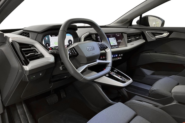 Bild som visar&nbsp;Audi Q4 e-tron&nbsp;Q4 45 e-tron Proline advanced 210,00 kW - för mer information kontakta din Audi Partner
