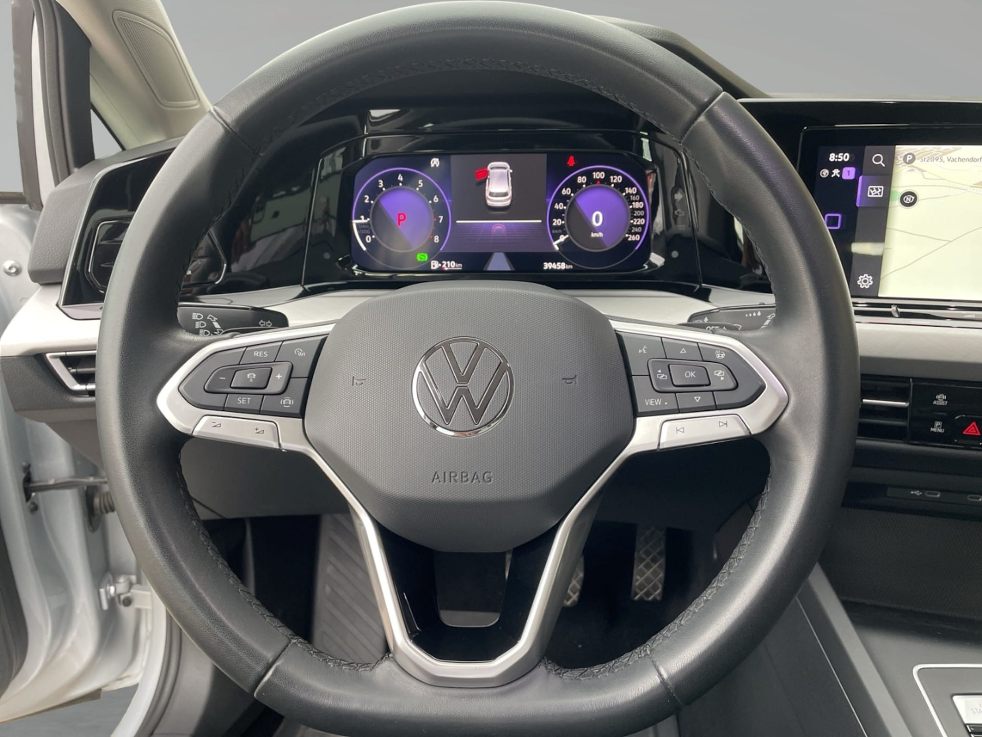 Volkswagen Golf Life